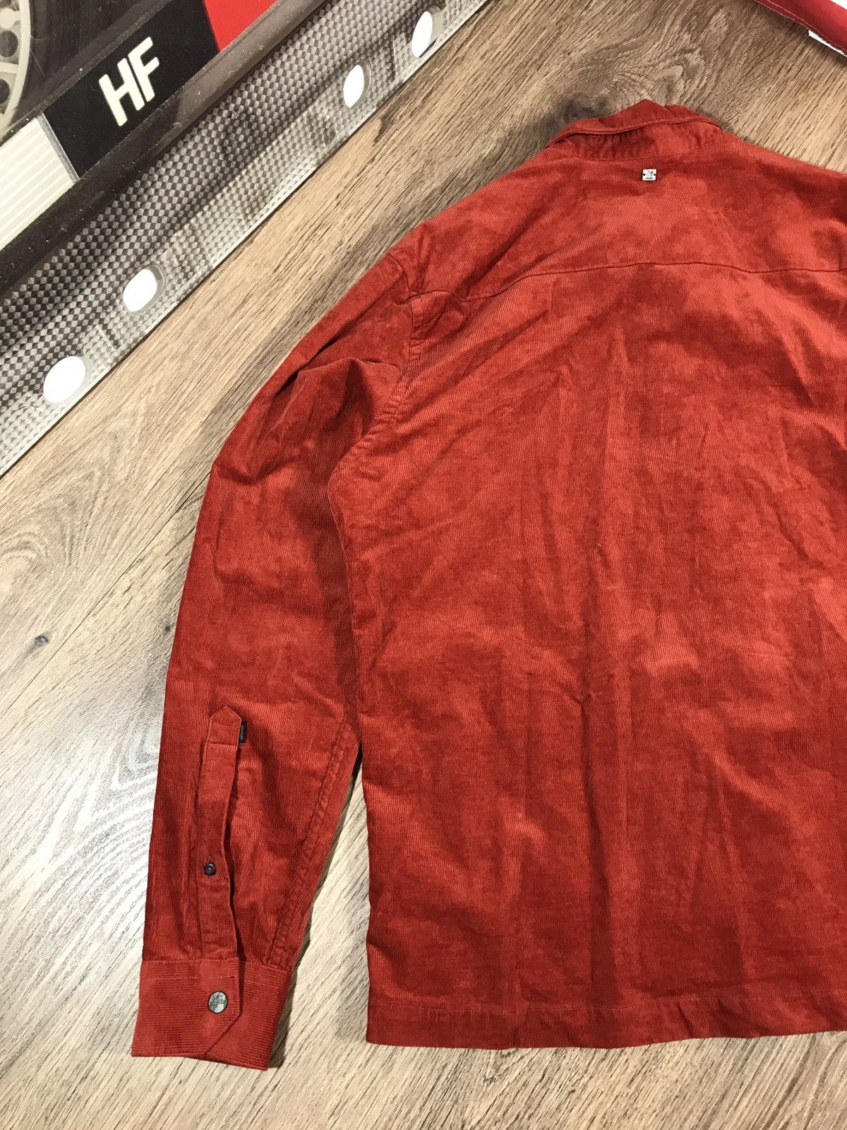 Other Venguard Velvet Shirt Button Size US XXL / EU 58 / 5 - 14 Thumbnail