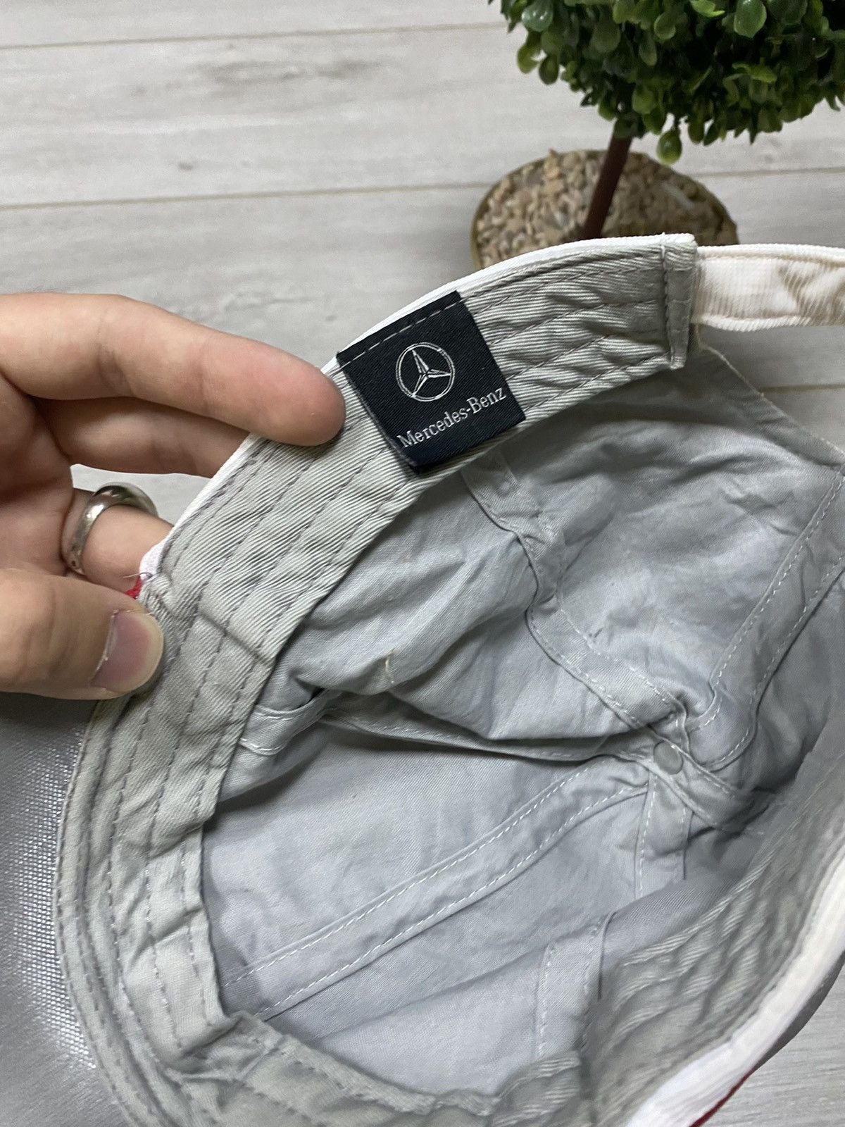 Mercedes-Benz Mercedes Benz Vodafone 2 🇬🇧 UK Mclaren vintage racing cap Size ONE SIZE - 7 Thumbnail