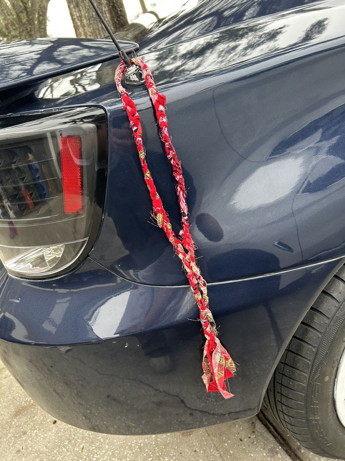 Other 1/1 Your World red paisley fringe braided bandana necklace Size ONE SIZE - 3 Thumbnail