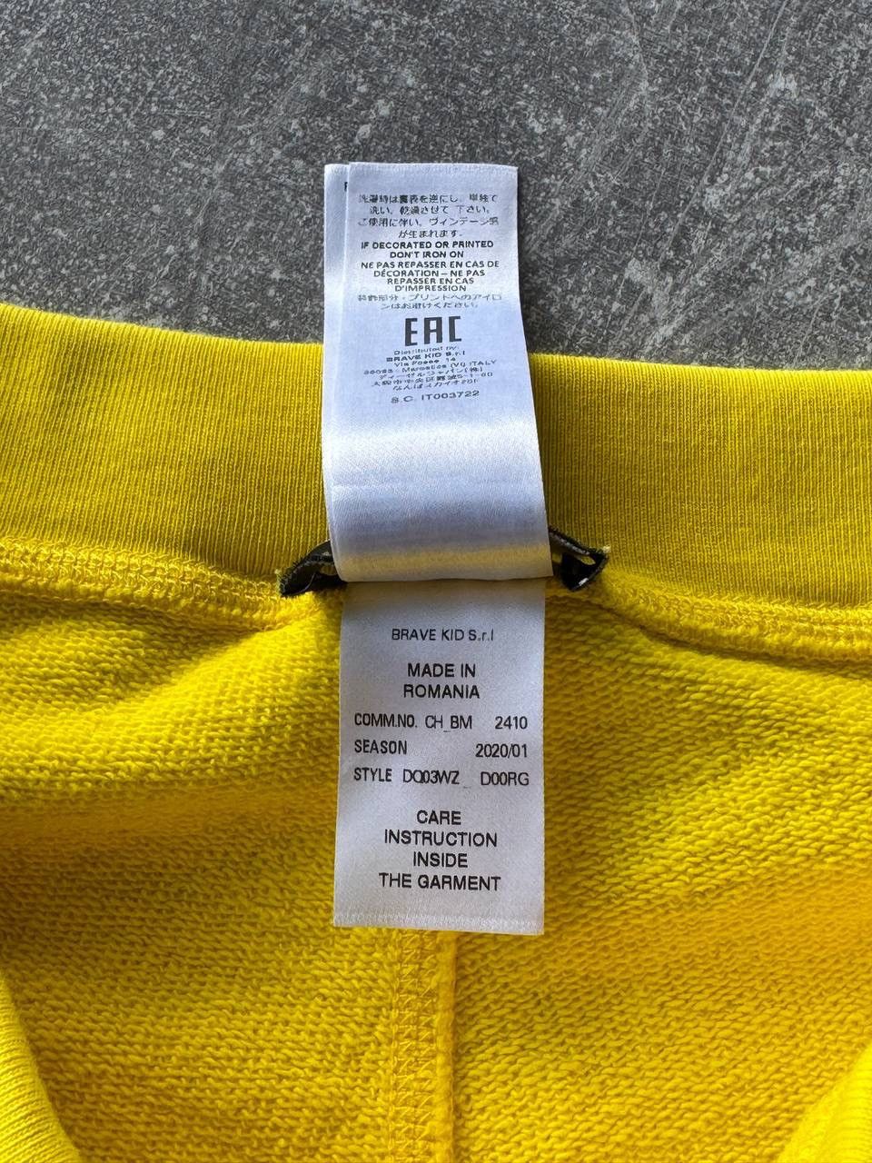 Dsquared2 DSQUARED2 yellow shorts size s Size US 30 / EU 46 - 5 Thumbnail