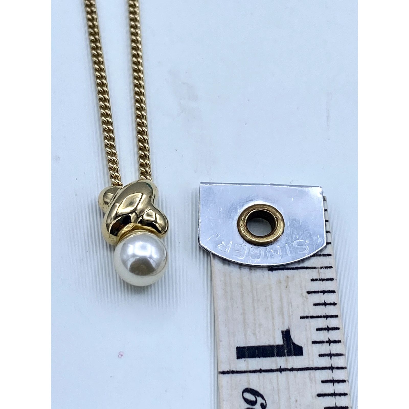 Christian Dior Monsieur Christian Dior Gold-Tone Necklace with Pearl Pendant Size ONE SIZE - 4 Thumbnail