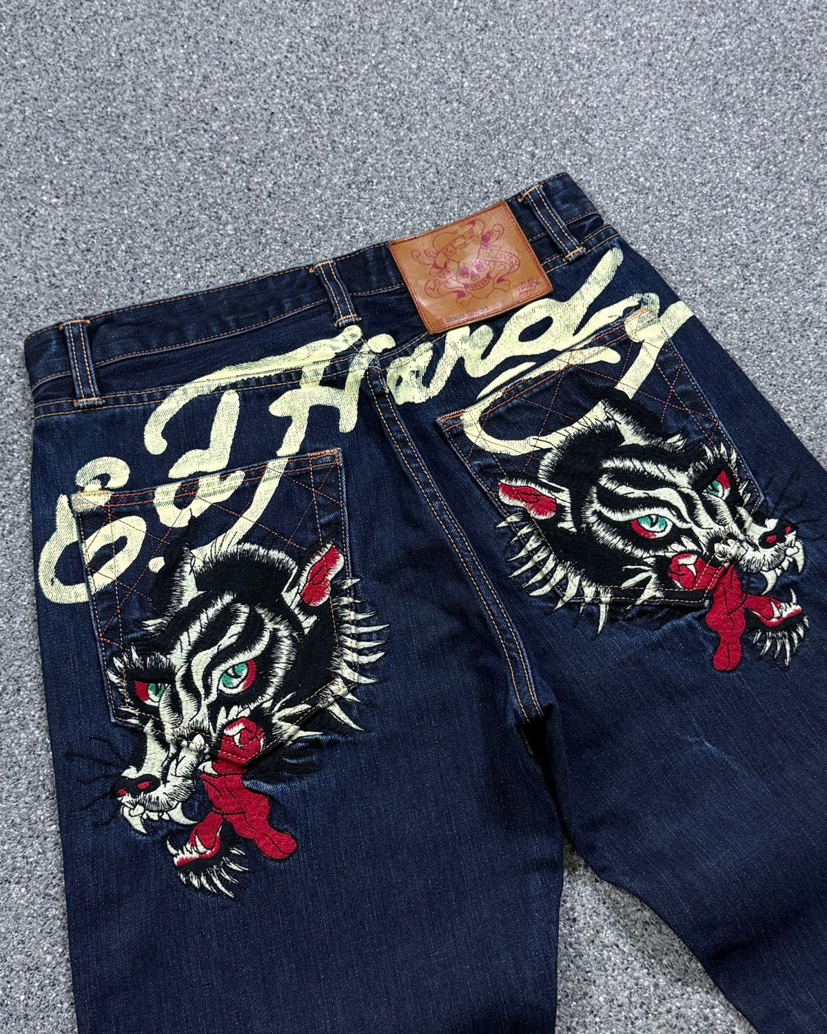 Ed Hardy Rare VTG Ed Hardy Wolf Embroidery Flare Jeans Size US 31 - 10 Thumbnail