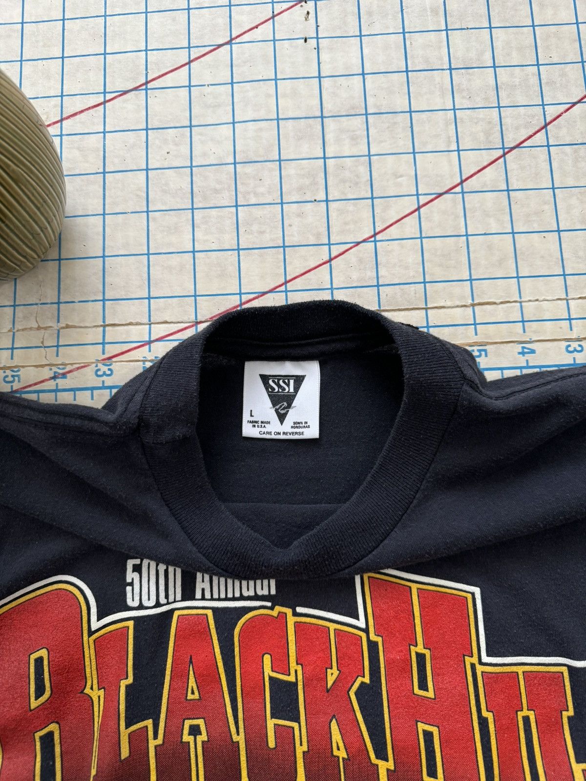 Harley Davidson × Vintage Vintage Harley Davidson Sturgis 90 Mt Rushmore Hog Tee Largr Size US L / EU 52-54 / 3 - 7 Thumbnail