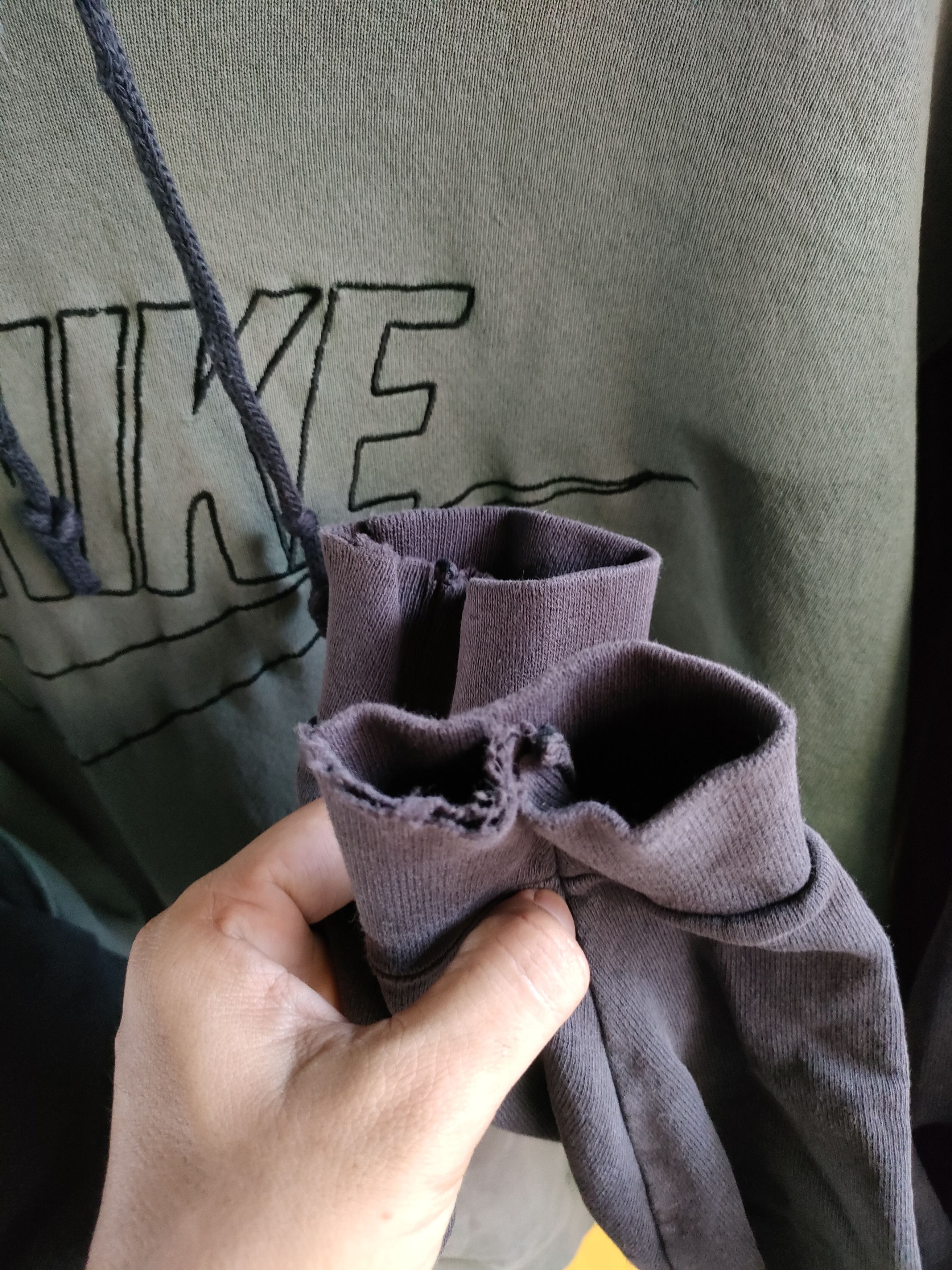 If Six Was Nine × Nike × Vintage Vintage Distressed Nike Hoodie Size US L / EU 52-54 / 3 - 5 Thumbnail