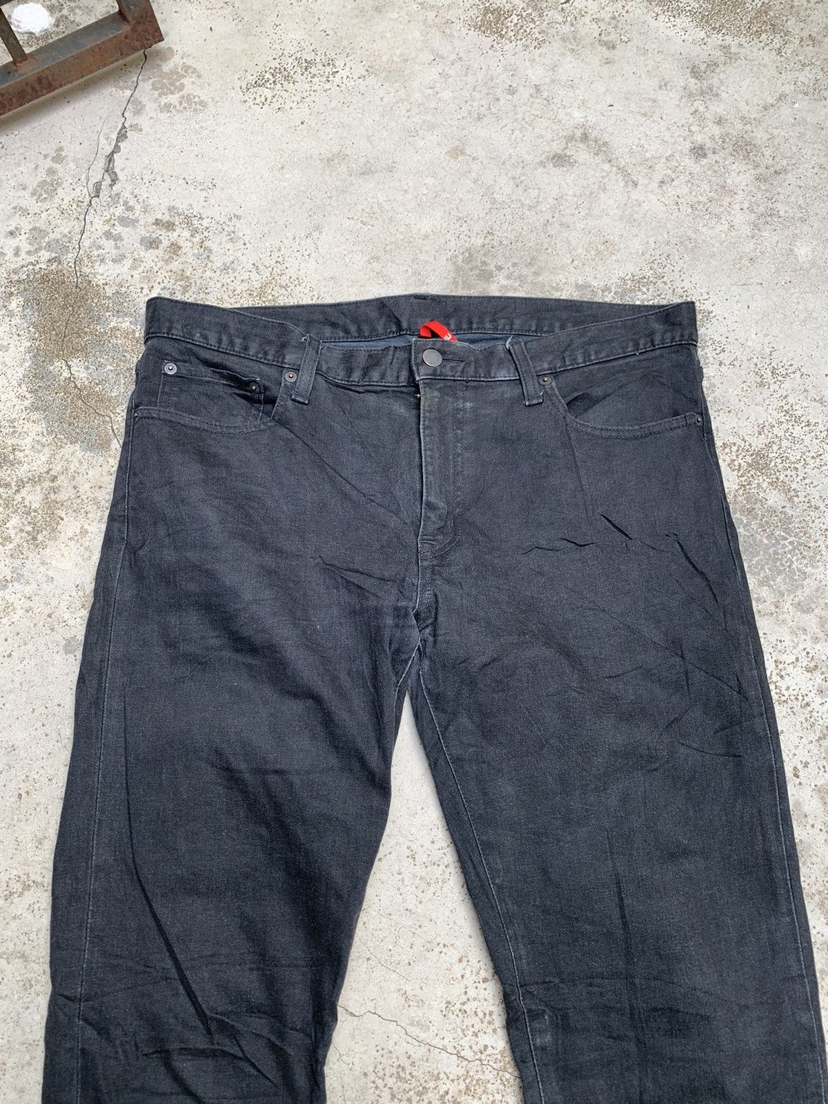 Japanese Brand Steals! Uniqlo Jeans Skinny Fit Tapered All Blacks Denim Size US 36 / EU 52 - 3 Thumbnail