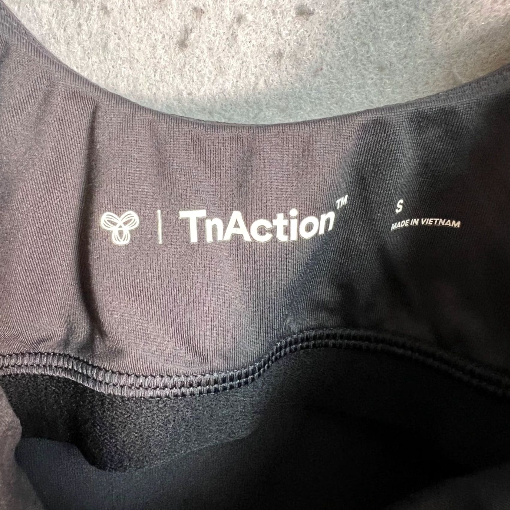 TNA TNA Action Womens Size Small Black Scoop Neck Crop Tank Top Activewear Shirt Tank Top Crop Top Womens Activewear TNA Size S / US 4 / IT 40 - 3 Thumbnail