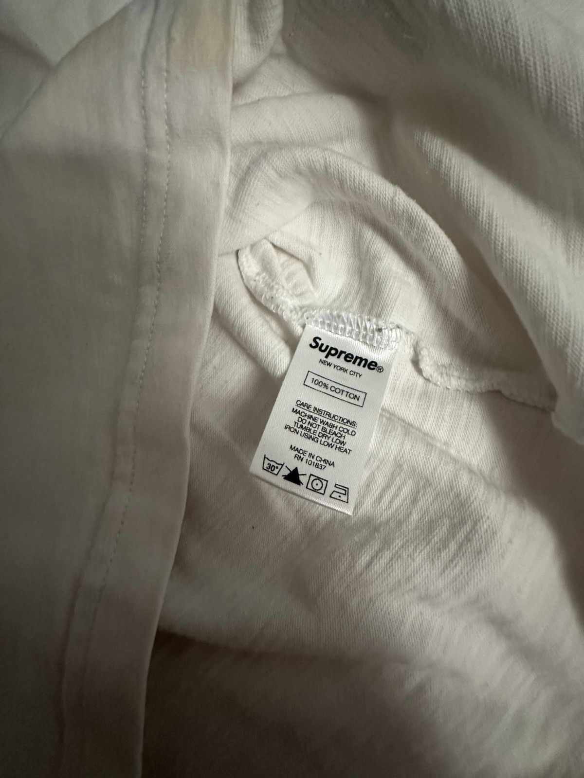 Supreme Supreme peace tee Size US L / EU 52-54 / 3 - 4 Thumbnail