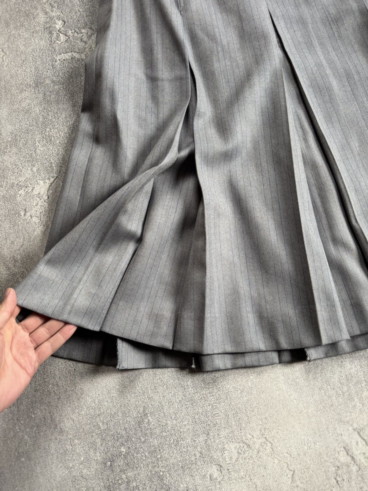 Burberry Vintage Burberrys London Wool Pleated Maxi Zip Skirt 90s Size 32" / US 10 / IT 46 - 3 Thumbnail