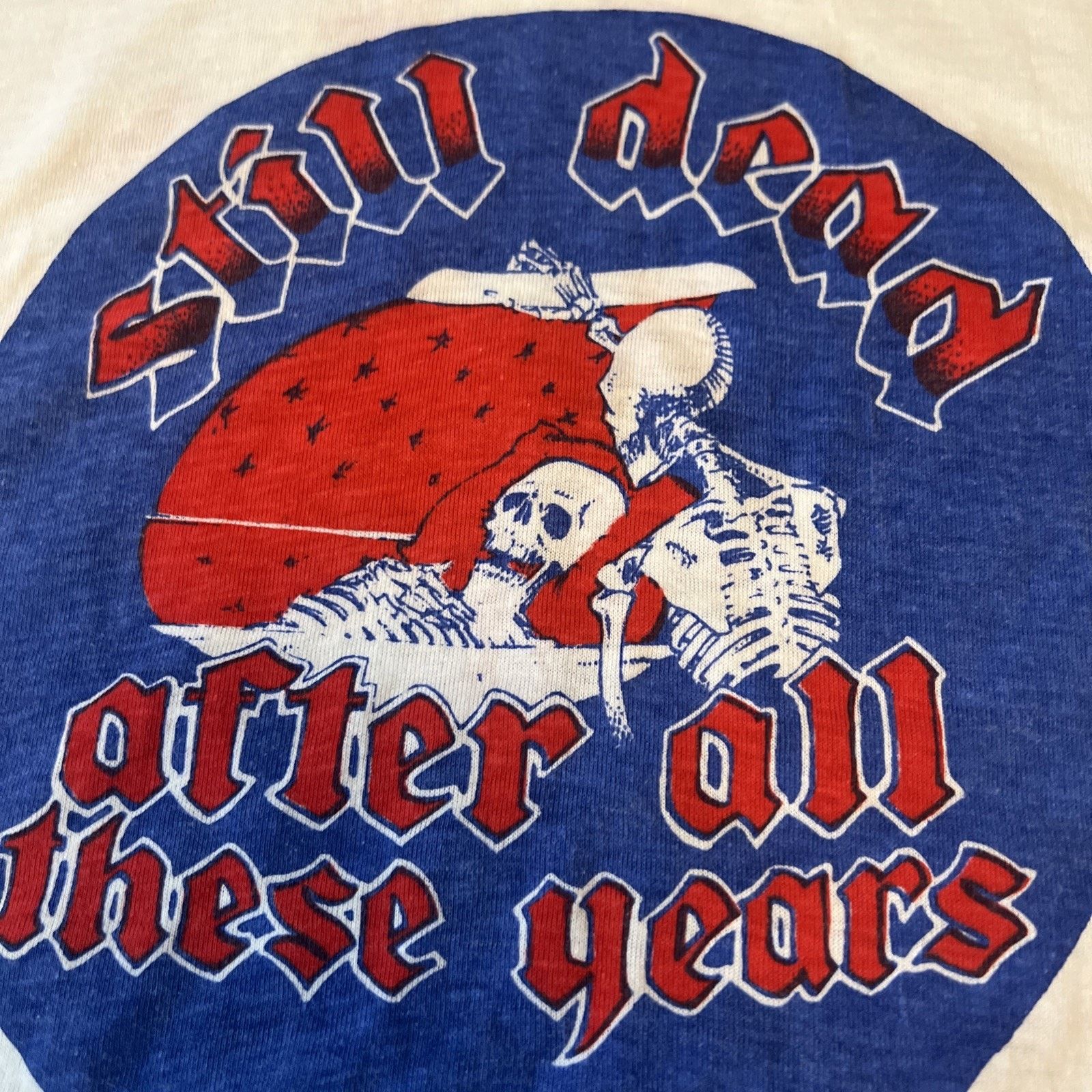 Grateful Dead VINTAGE 70s GRATEFUL DEAD T-SHIRT SHAKEDOWN STREET RELIX MAG Size US M / EU 48-50 / 2 - 13 Thumbnail