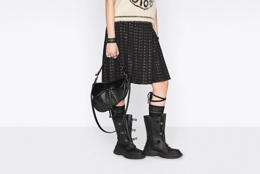 Dior o1w1db10125 Size: OS / Saddle Bag with Strap in Black Size ONE SIZE - 10 Thumbnail