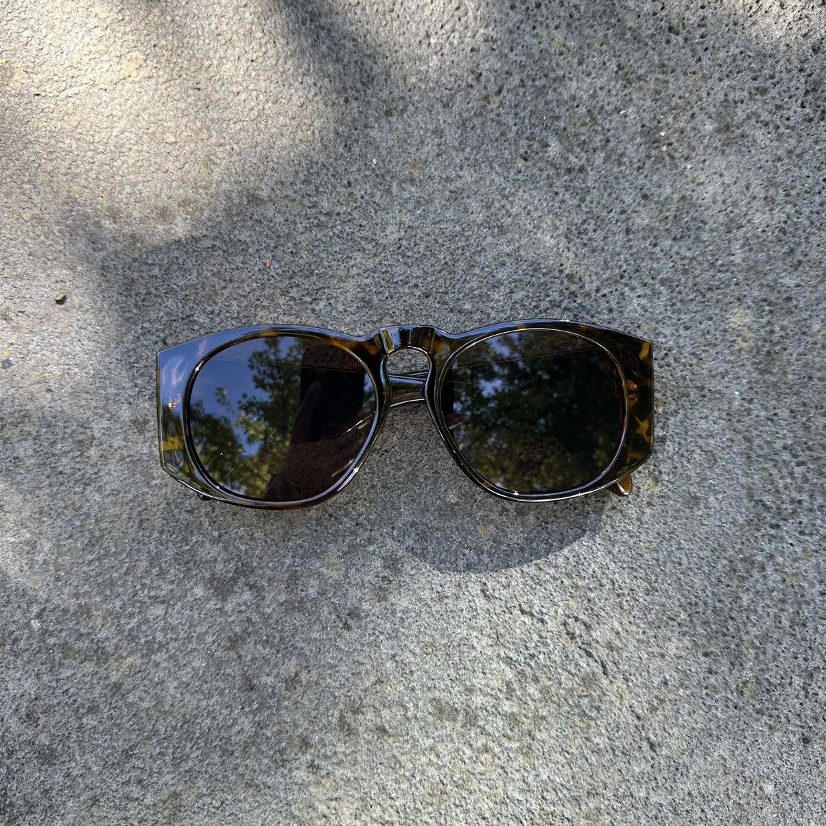 Other Y2K Unisex Sunglasses Retro Fashion Shades QB9135-01 Size ONE SIZE - 1 Thumbnail