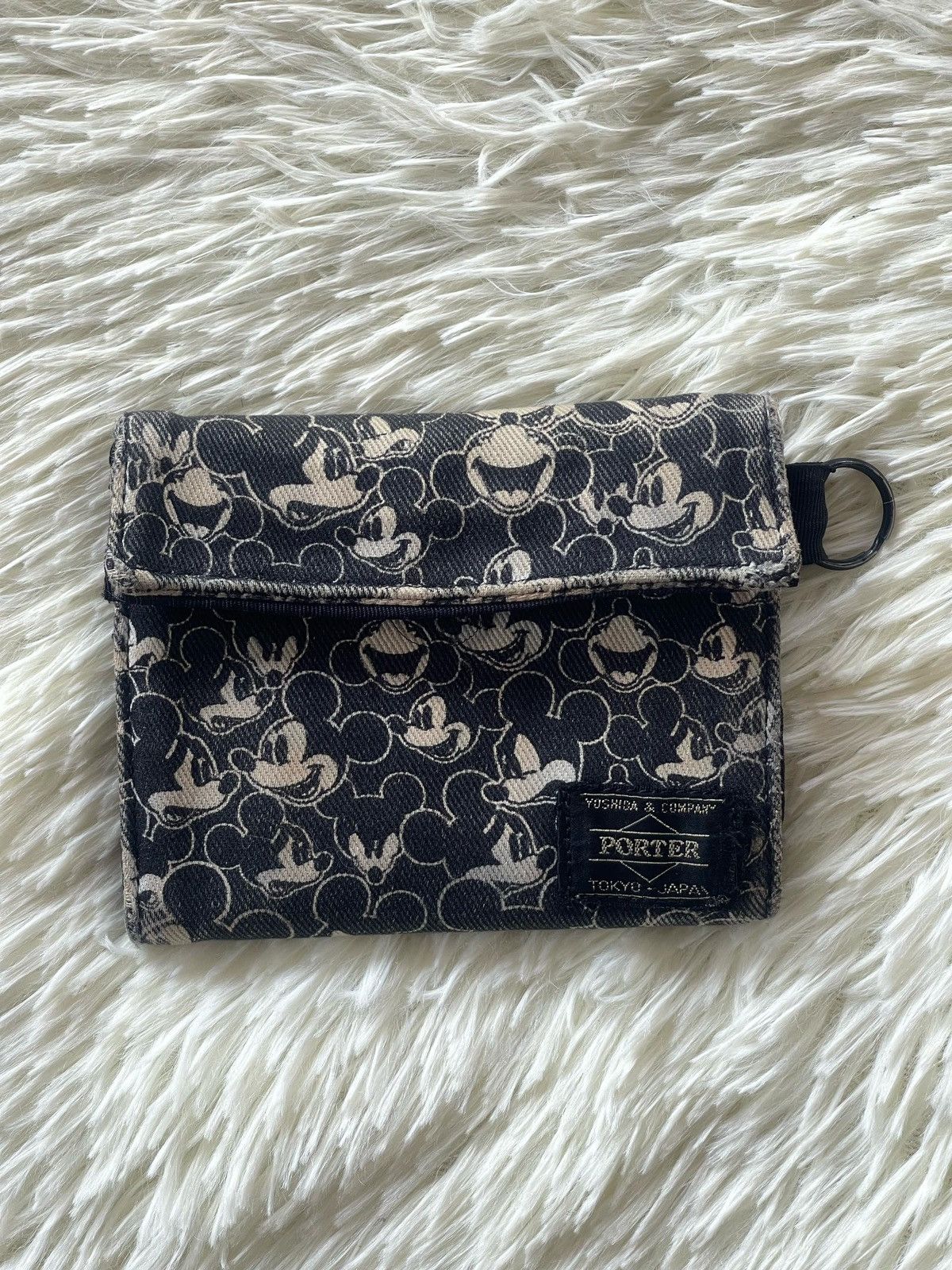 Beams Plus × Disney × Porter Porter x Beams x Disney Collaboration Wallet Size ONE SIZE - 1 Thumbnail