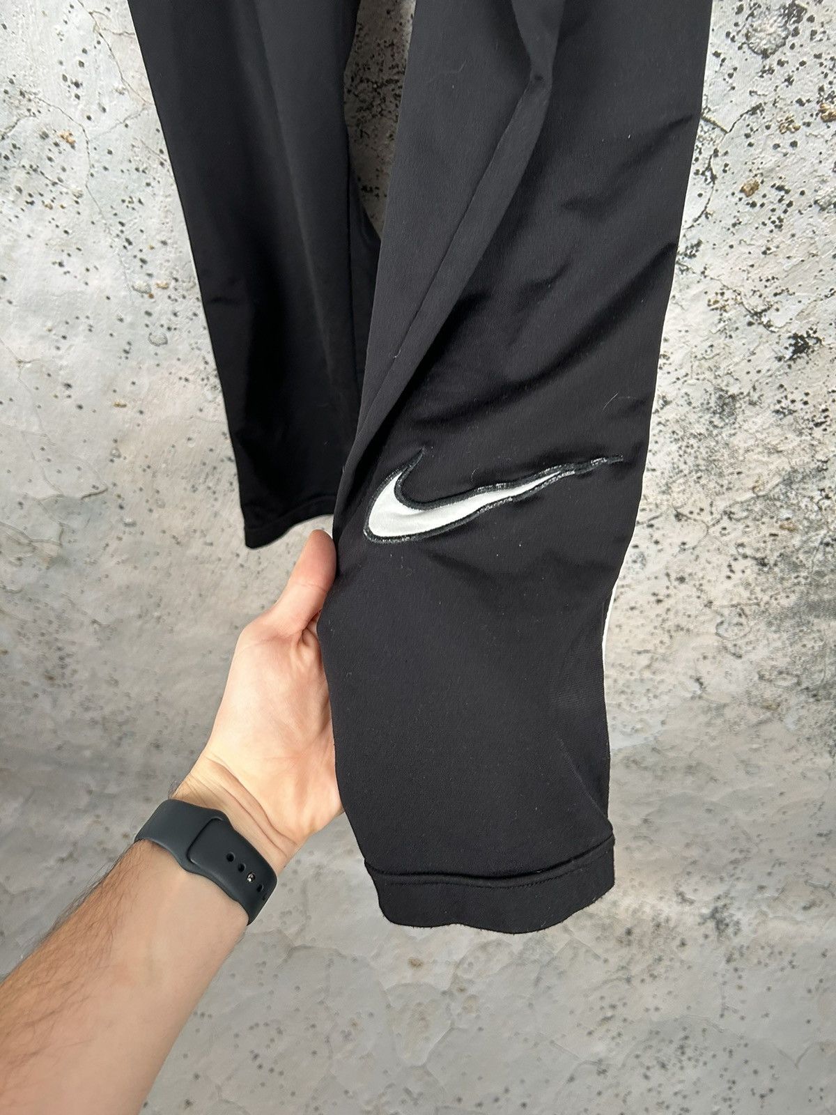 Nike × Vintage Vintage Nike 90s Sweatpants Swoosh Nylon Drill Gorpcore Size US 36 / EU 52 - 5 Thumbnail