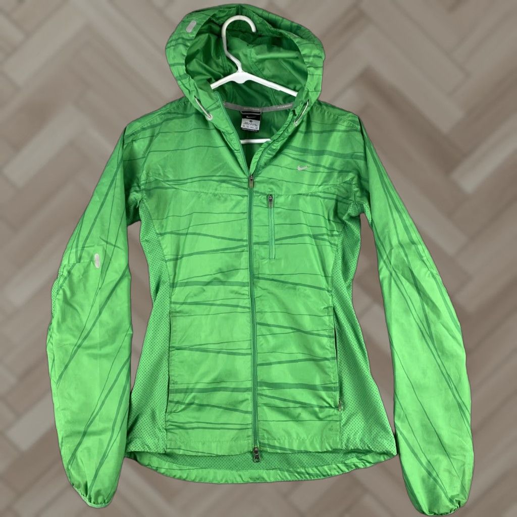 Nike Nike Jacket Women XS Fit Green Running Windbreaker / 44-31 Size XS / US 0-2 / IT 36-38 - 1 Thumbnail