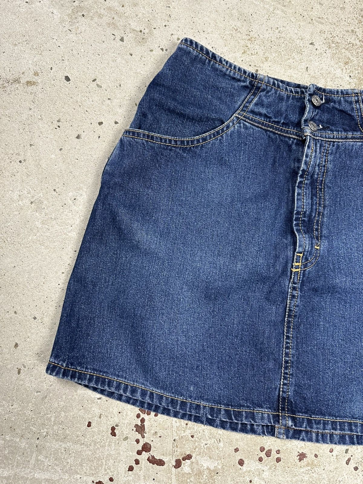Diesel Vintage 90s Diesel Females Denim Jeans Mini Skirt rare Size 28" / US 6 / IT 42 - 3 Thumbnail