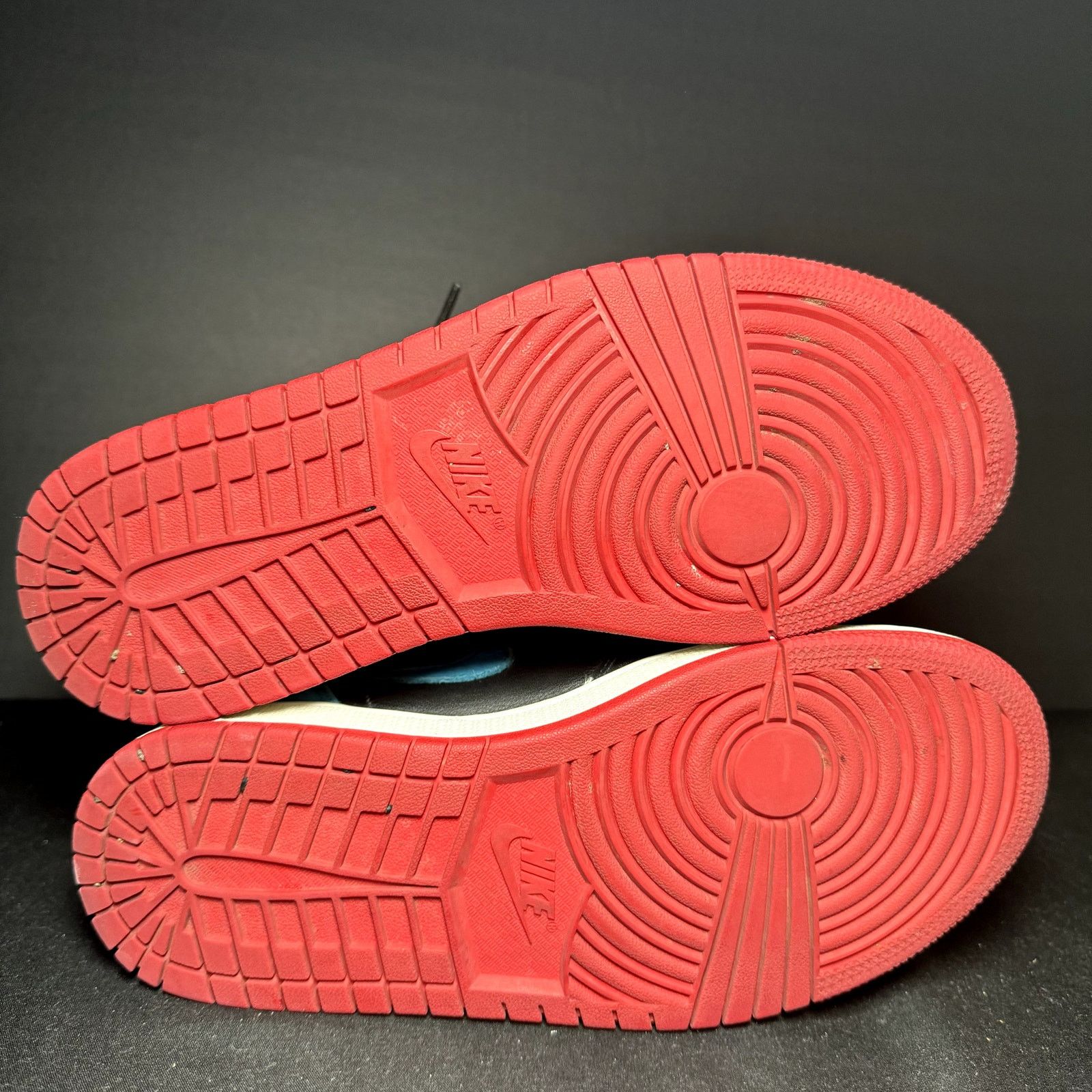 Jordan Brand × Nike Nike Air Jordan 1 High OG NC to Chi Women's Shoes - Size 8 Size US 8 / IT 38 - 6 Thumbnail