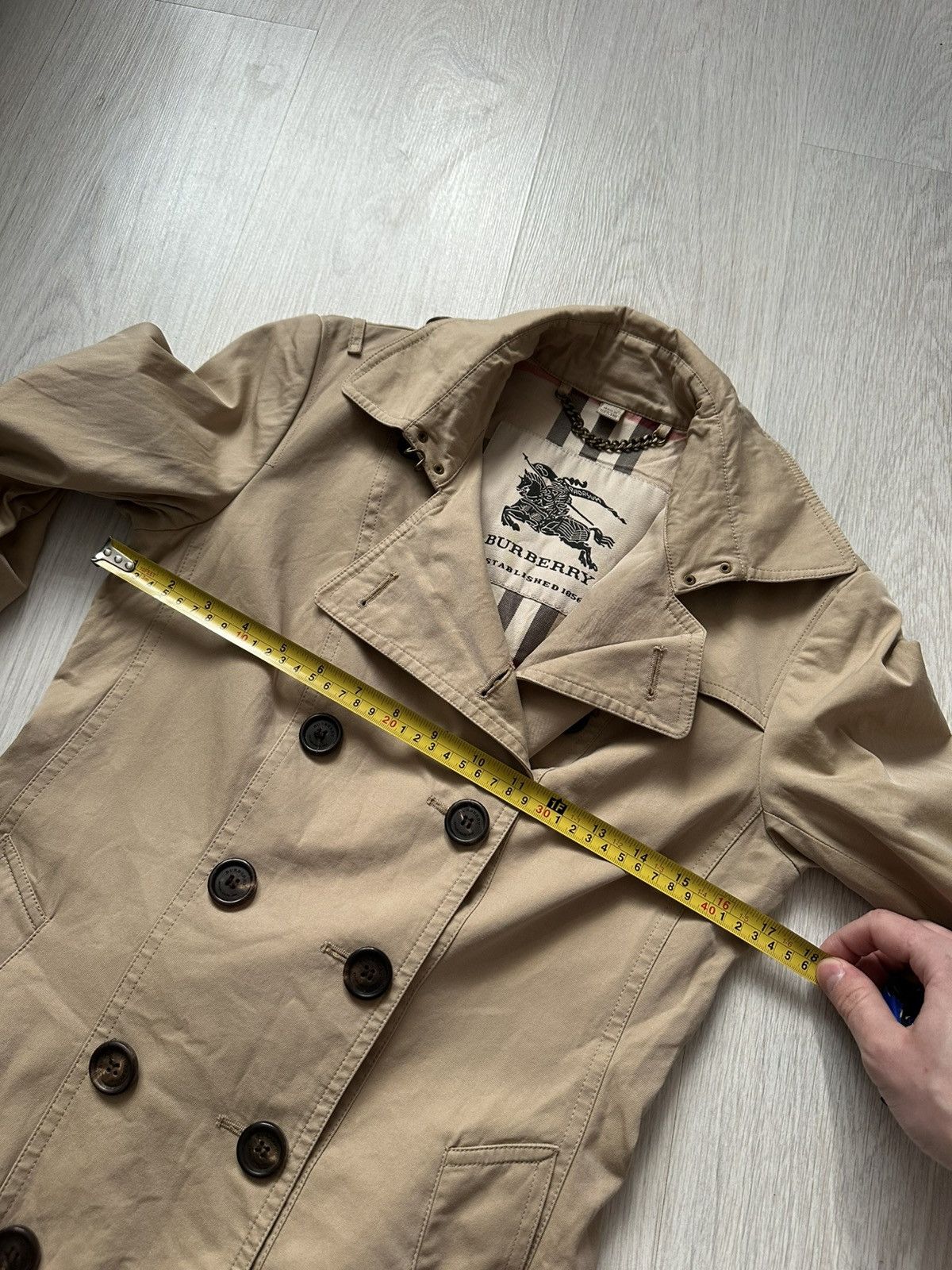 Burberry Vintage Burberry Womens trench Coat Size M / US 6-8 / IT 42-44 - 6 Thumbnail