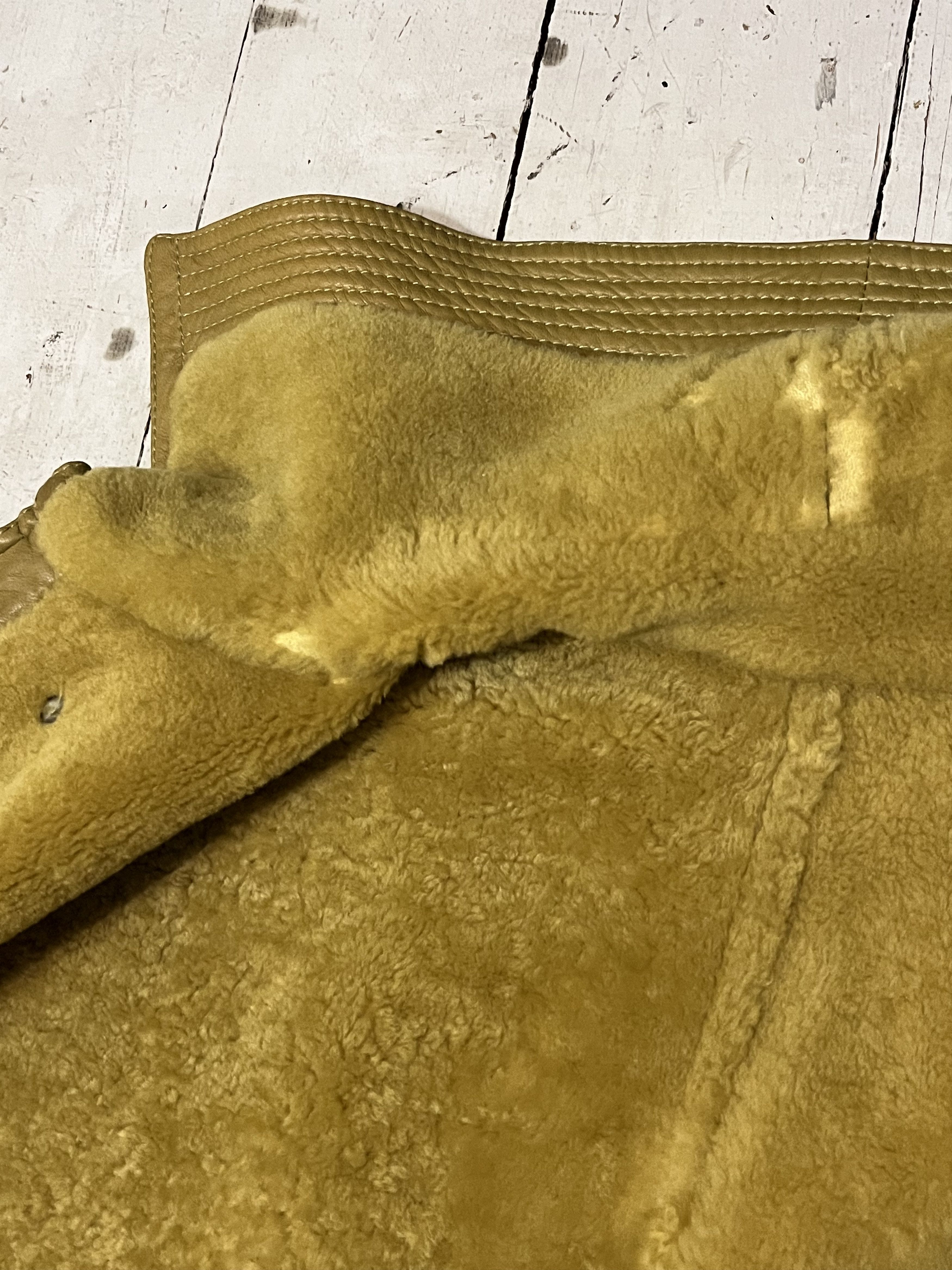 Versace × Vintage Runway 80s Gianni Versace Shearling Jacket Vintage Size XL / US 12-14 / IT 48-50 - 17 Thumbnail