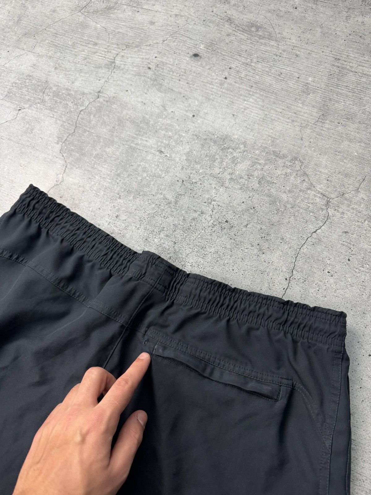 Nike Vintage Nike Court Shorts Andre Agassi / Roger Federer Y2K Size US 34 / EU 50 - 8 Thumbnail