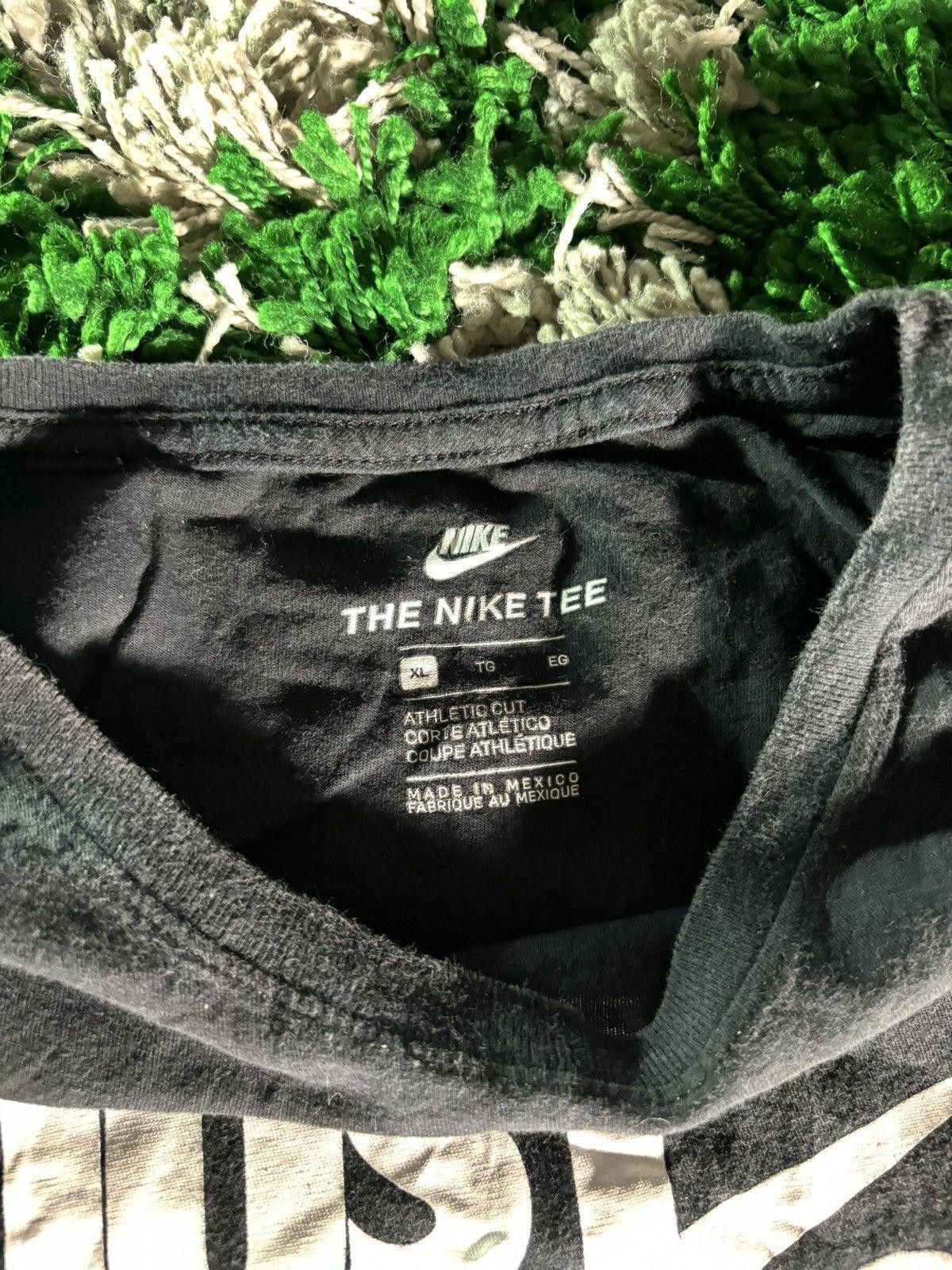 Nike 2010s Nike “Just Do It” Tee Size US XL / EU 56 / 4 - 5 Thumbnail