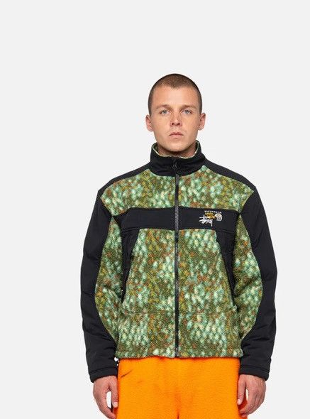 Stussy STUSSY & MOUNTAIN HARDWEAR FLEECE JACKET | Grailed