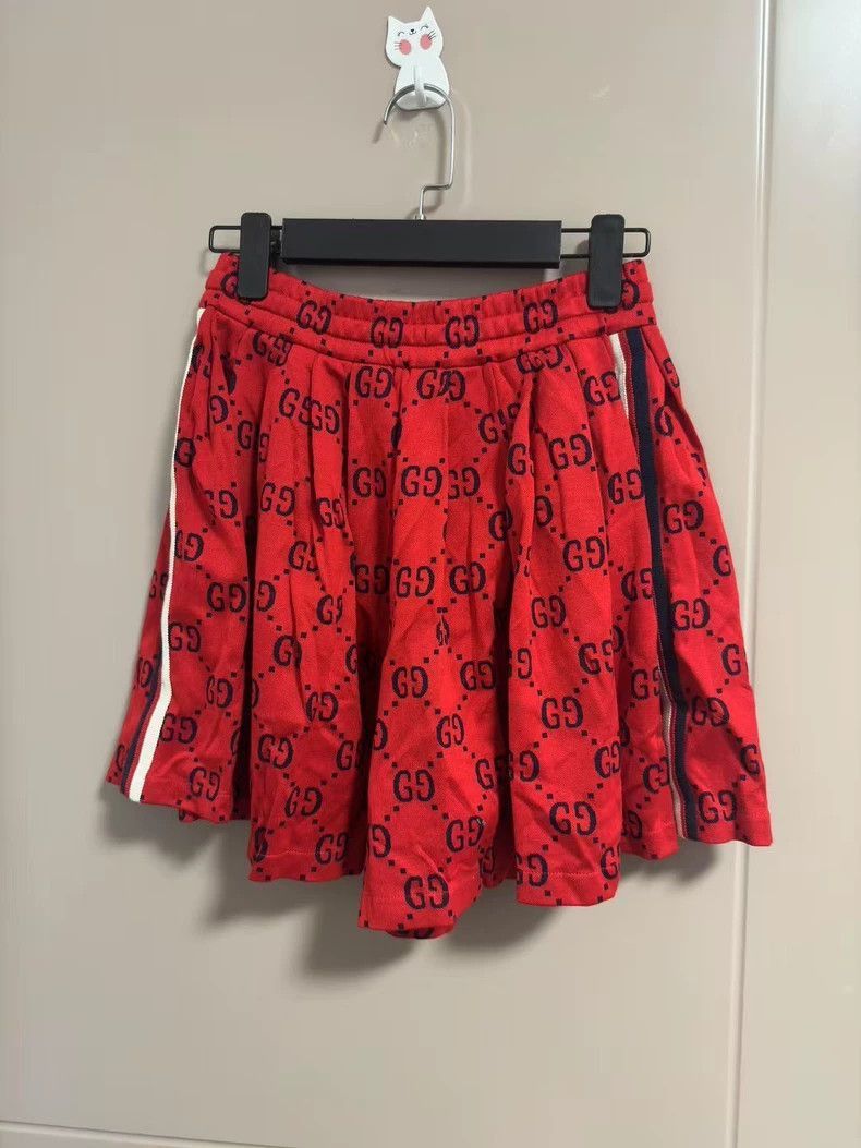 Gucci Gucci Red GG Logo Printed Shorts-2508 Size US 26 / EU 42 - 2 Thumbnail