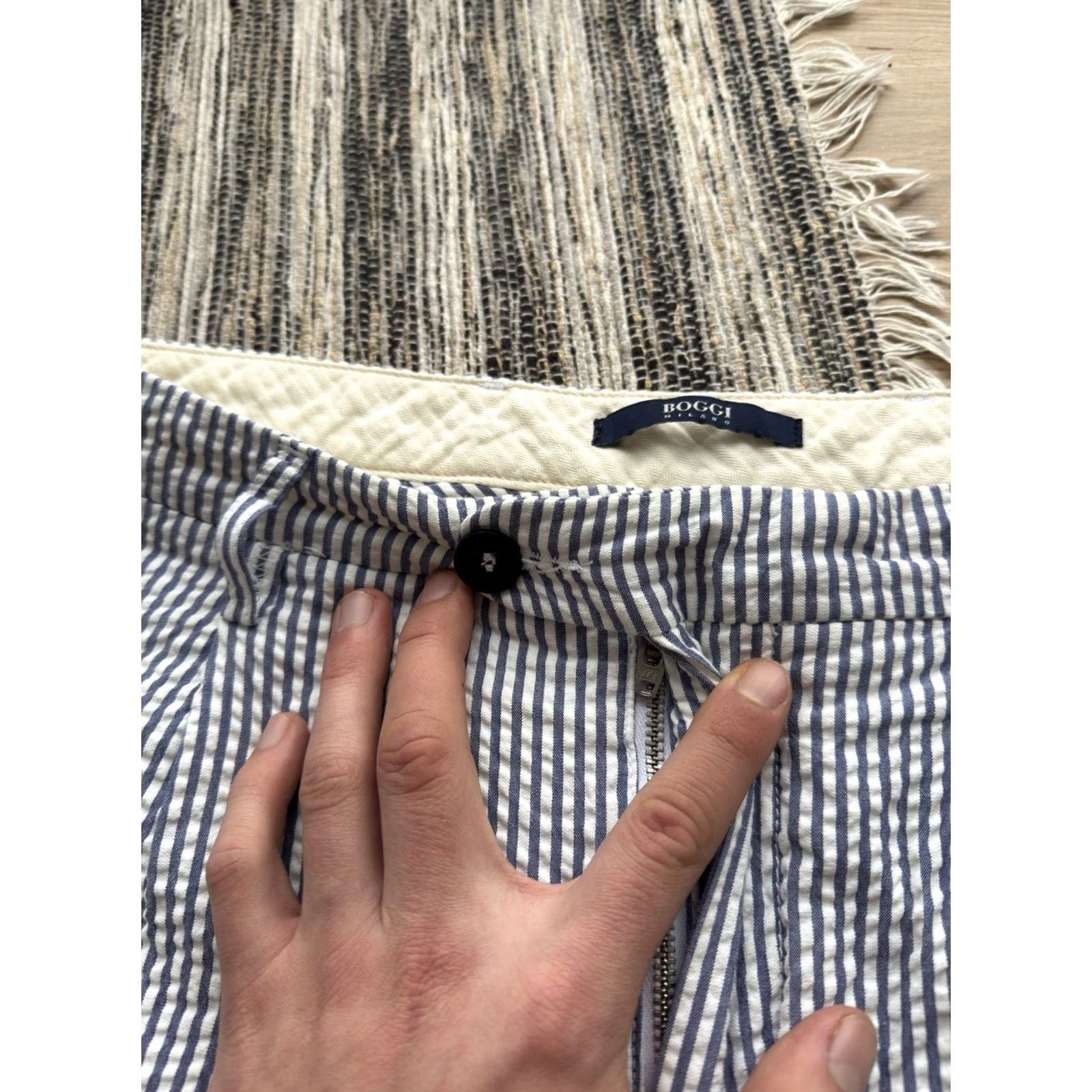 Vintage Boggi Milano Stripped Luxury White/Blue Chino Shorts Size M 46 Men Size US 31 - 5 Thumbnail