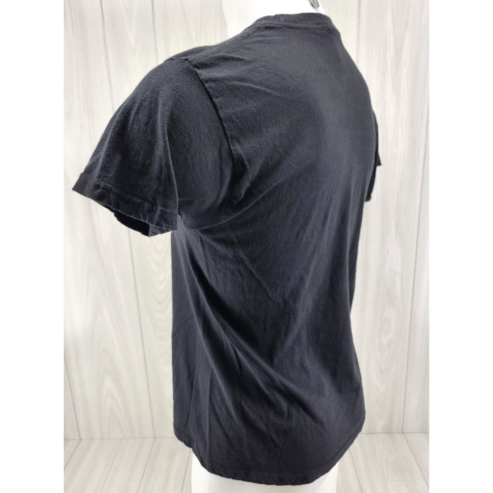 Etro TLC No Scrubs Rap T Shirt Retro Hip Hop Black Medium Shirt Unisex Adults Short Sleeve Crew Neck Graphic Print Band 2000s Size US M / EU 48-50 / 2 - 7 Thumbnail
