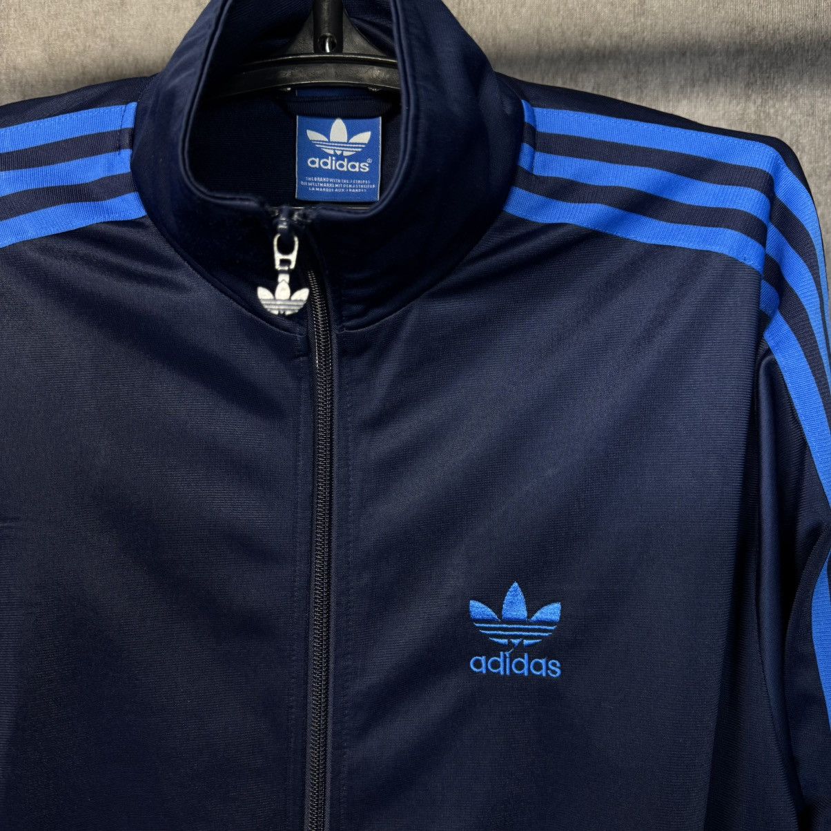 Adidas × Vintage Y2K Vintage Adidas Zip Up jacket streetwear style tracksuit Size US M / EU 48-50 / 2 - 4 Thumbnail