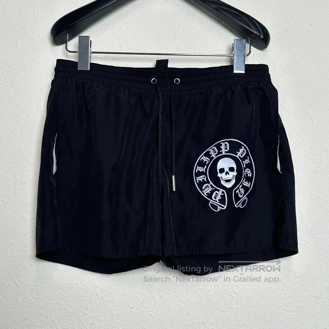 Other sizeM Skull-shaped Sanskrit shorts Size US 30 / EU 46 - 1 Thumbnail