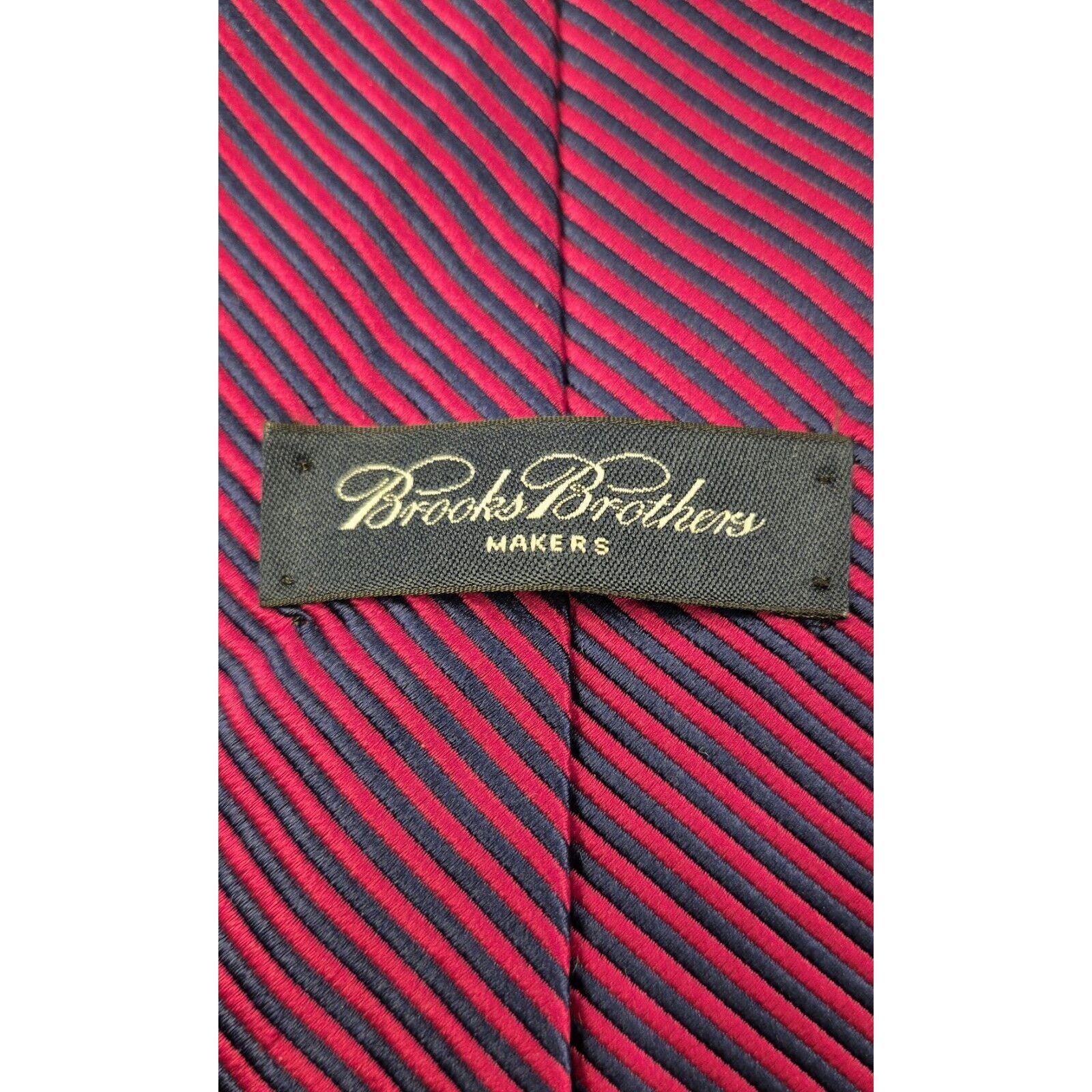Brooks Brothers Brooks Brothers Makers Repp Silk Tie Burgandy & Navy England Size ONE SIZE - 3 Thumbnail
