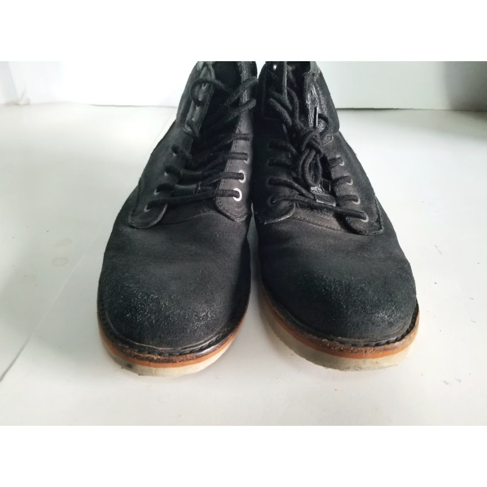 Globe Globe Boots Daley Chukka Leather Black Mens 10 US Lace Up Suede Outsole Non-Slip Cushioned Comfort Size US 9 / EU 42 - 7 Thumbnail
