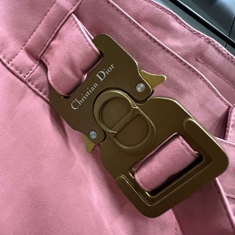 Dior Dior Pink buckle workwear shorts 2503-Nextarrow Size US 34 / EU 50 - 2 Thumbnail