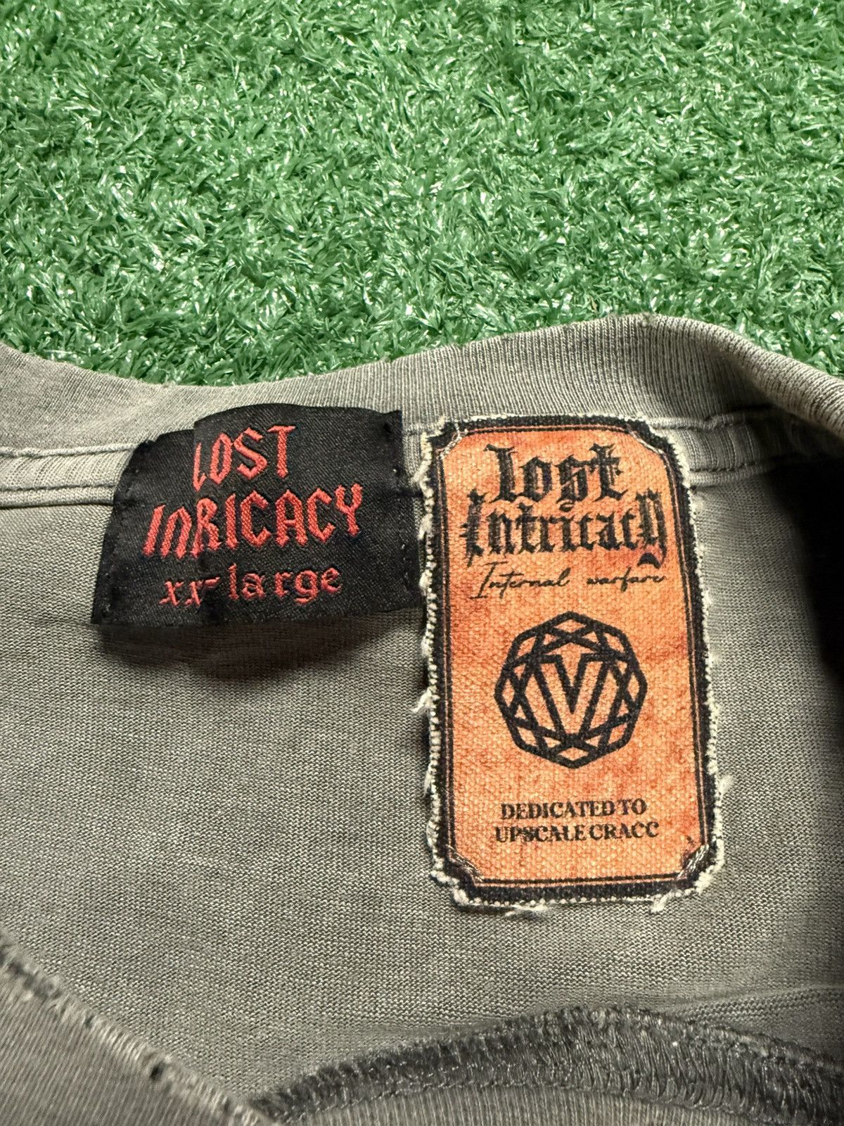 LOST INTRICACY Lost Intricacy logo tee Size US XXL / EU 58 / 5 - 2 Thumbnail