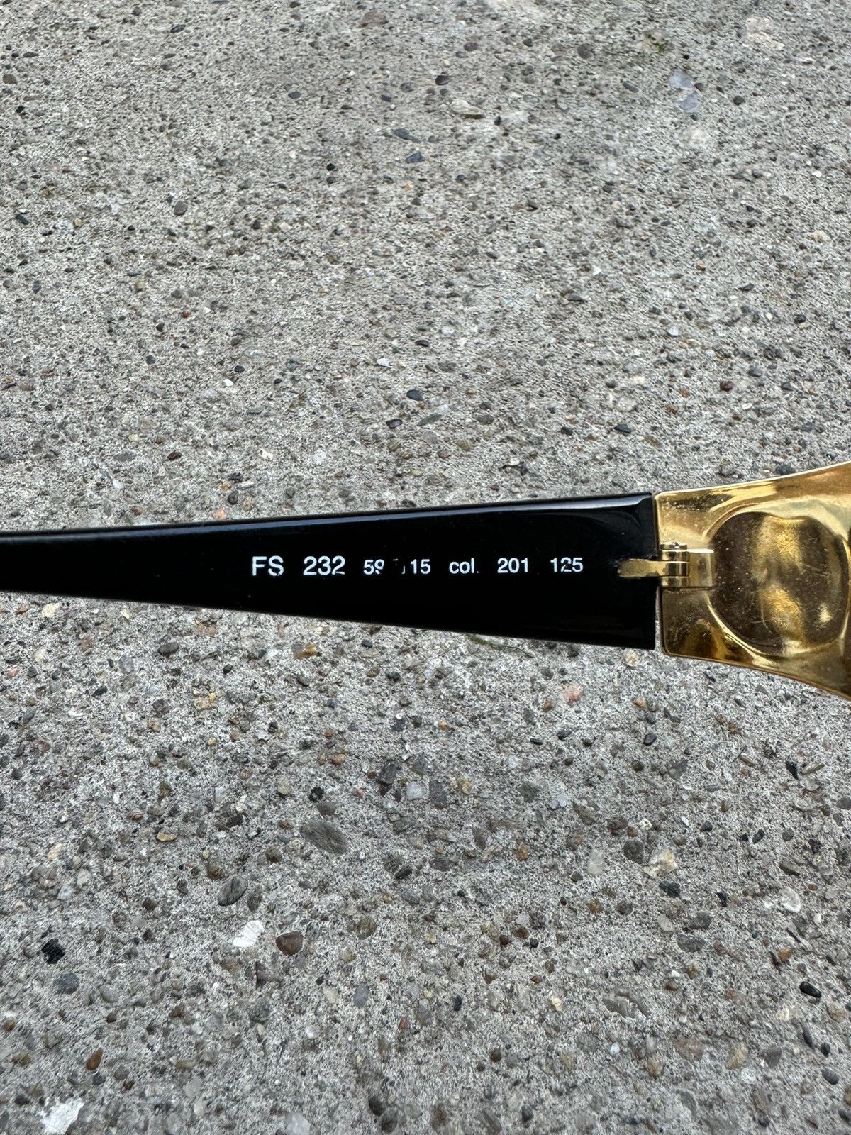 Fendi Vintage Fendi (FS 232 201) Sunglasses original case. (Rare) Size ONE SIZE - 10 Thumbnail
