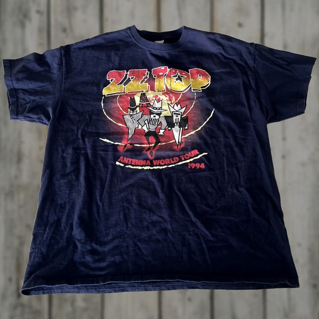Gildan VINTAGE ZZ Top Antenna World Tour T Shirt Men’s XL Navy Graphic Gildan Heavy Weight Size US XL / EU 56 / 4 - 1 Thumbnail