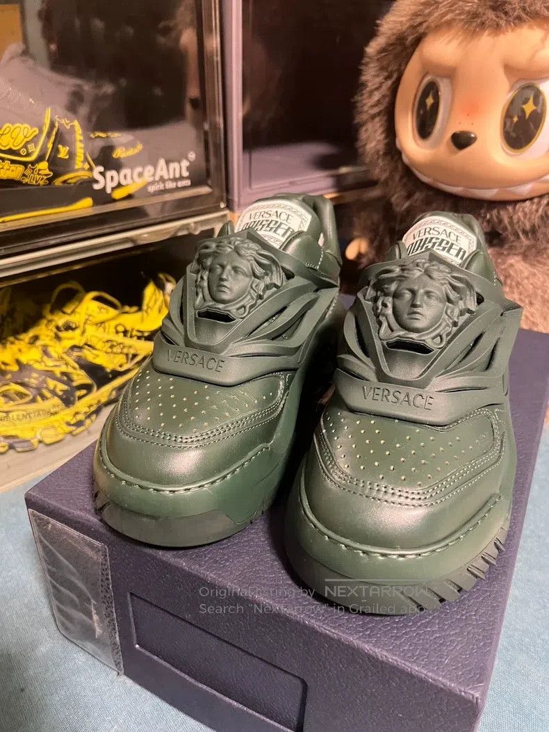 Versace Versace Green classic spaceship shoes Size US 7 / EU 40 - 1 Thumbnail