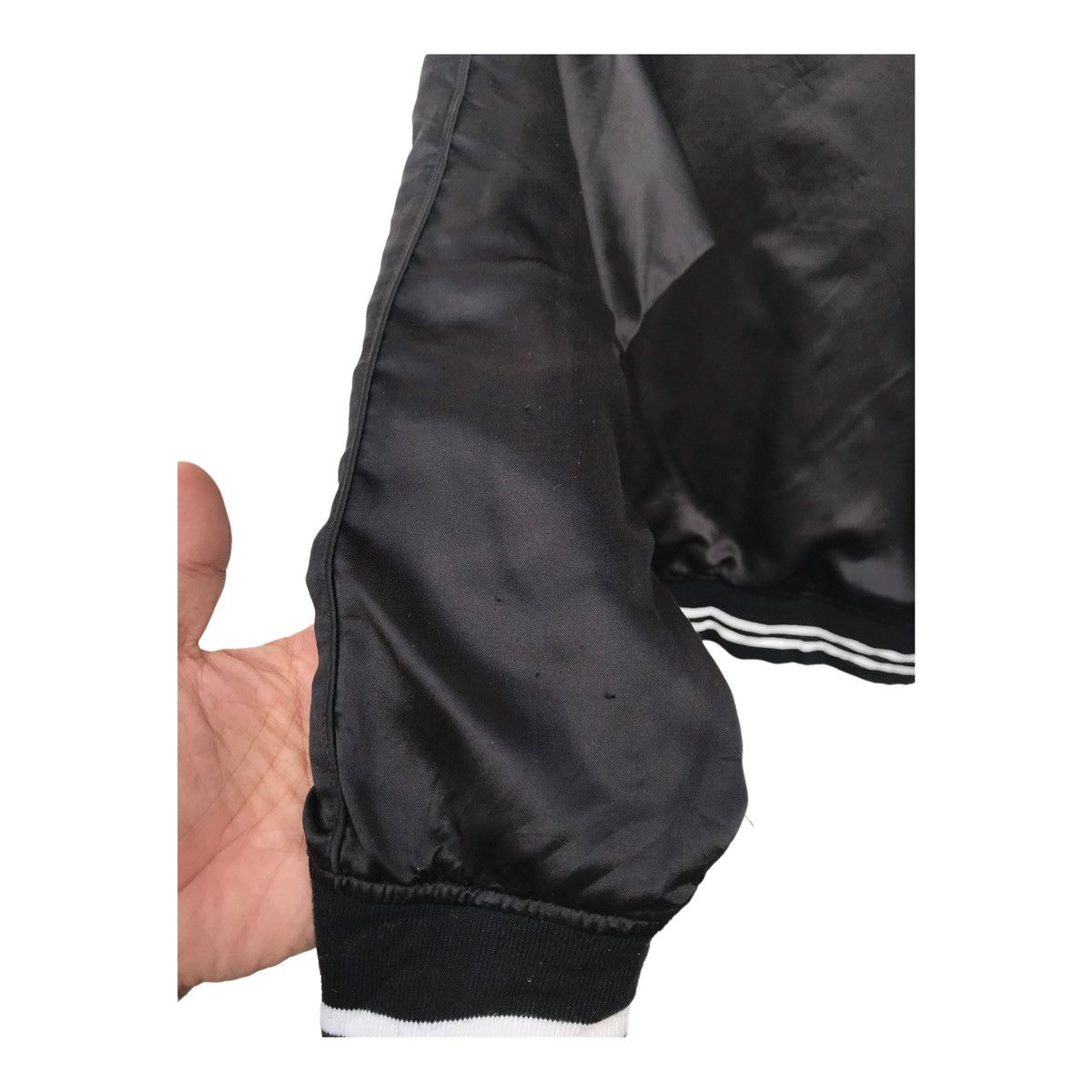 Japanese Brand Sukajan Riversible Velvet Satin Riger Roar Japan Souvenir Size US M / EU 48-50 / 2 - 11 Thumbnail