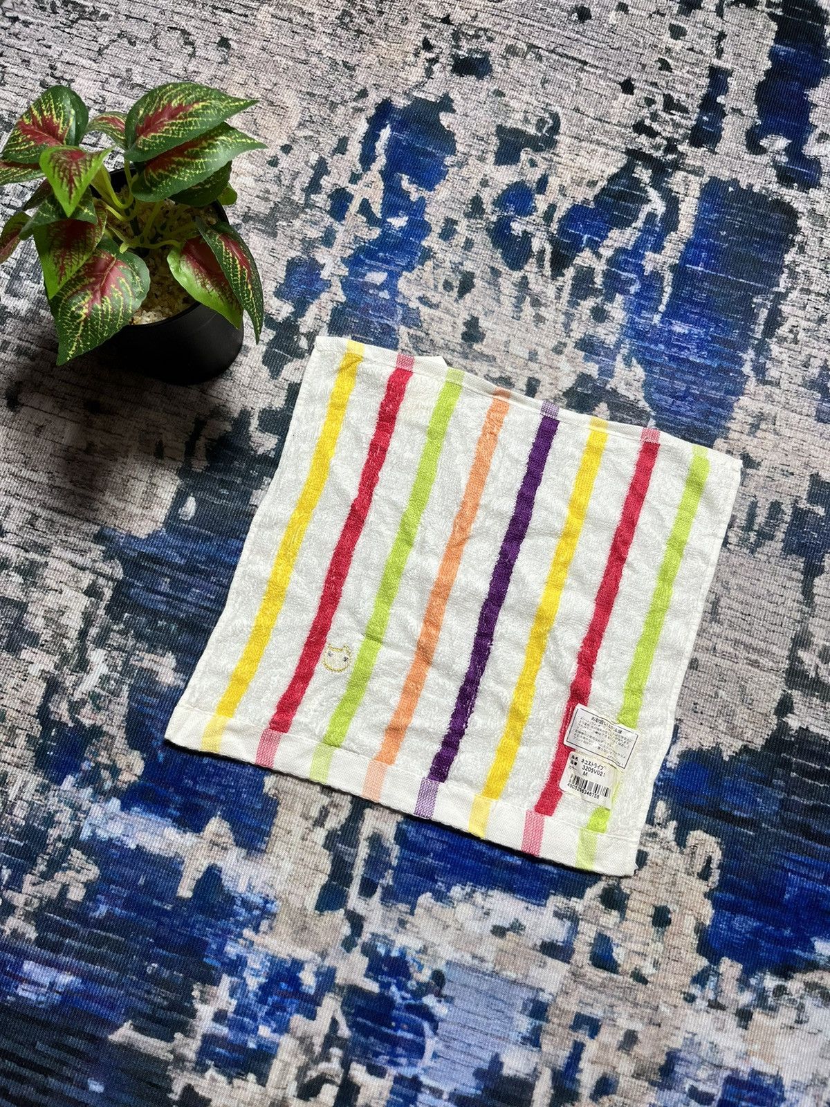 Issey Miyake × Japanese Brand × Tsumori Chisato 🔥Tsumori Chisato By issey miyake Multicolour Small Towel Size ONE SIZE - 2 Thumbnail