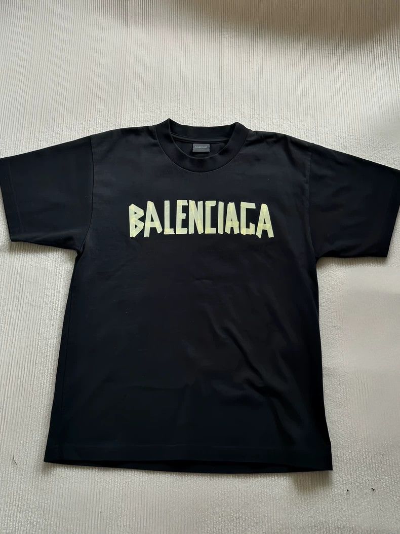 Balenciaga Balenciaga size 10 Washed black tape logo short sleeve 250 Size US M / EU 48-50 / 2 - 1 Thumbnail