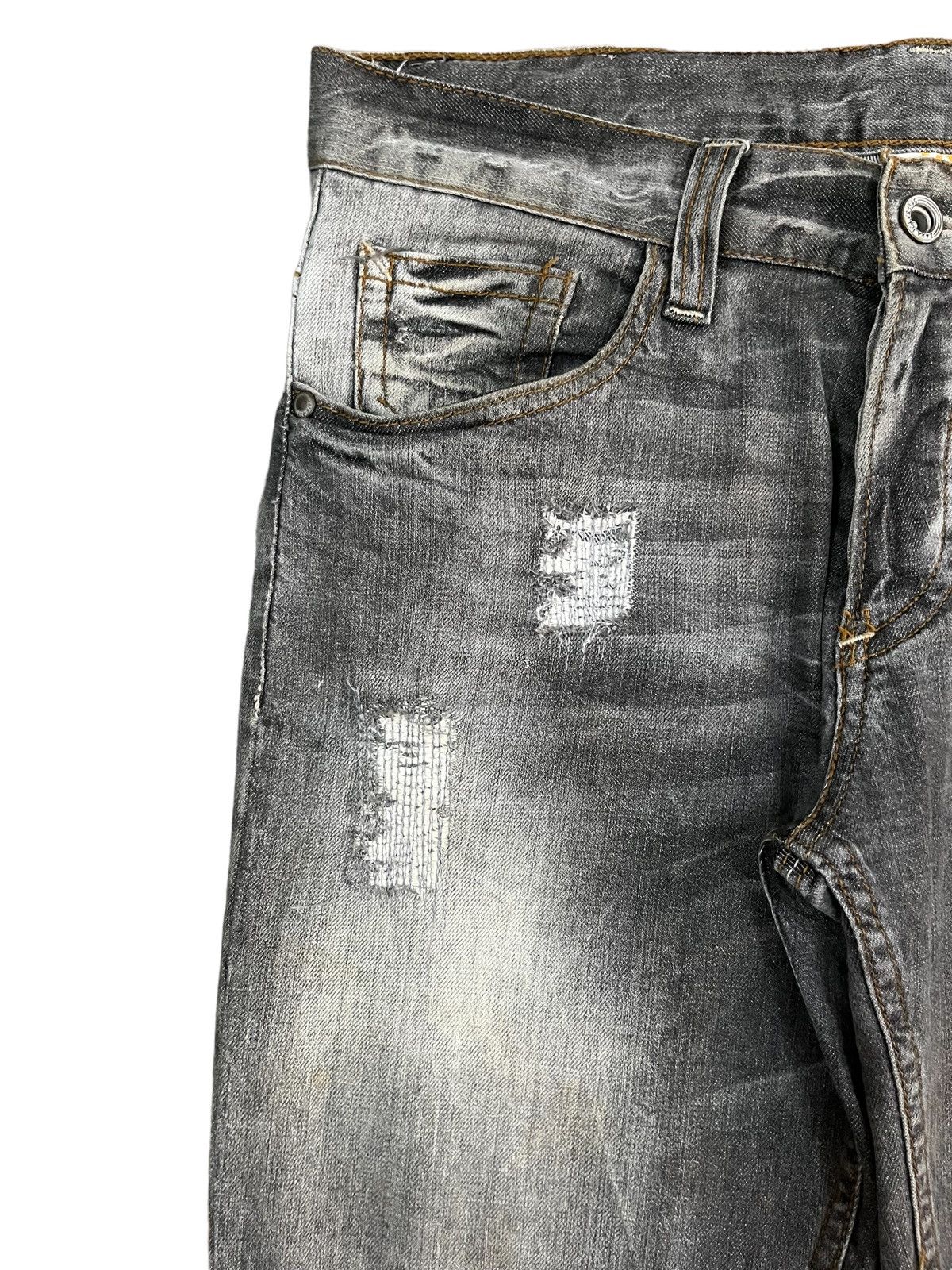 Zara Vintage Zara Trafaluc Buttonfly Distressed Black Faded Jeans Size US 31 - 7 Thumbnail
