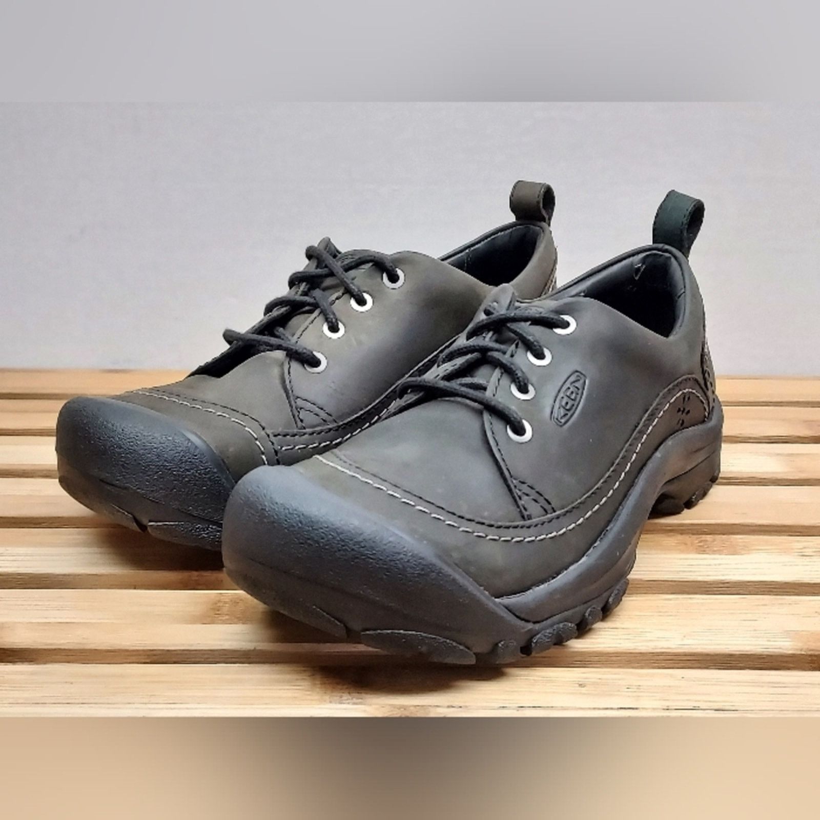 KEEN KEEN Womens | Green | Kaci II Leather Oxford Shoes Size 6.5 Size US 6.5 / IT 36.5 - 1 Thumbnail