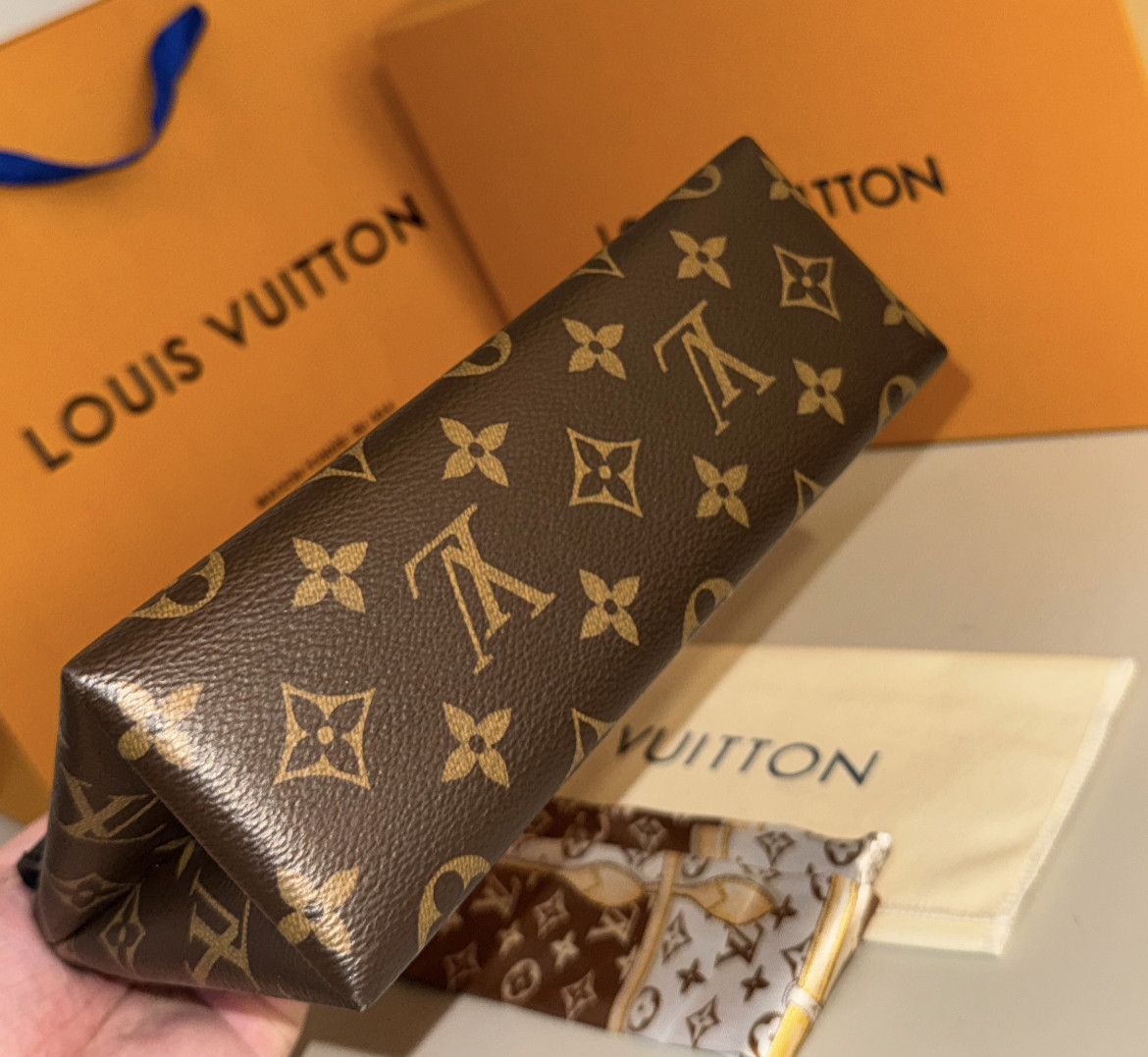 Louis Vuitton Louis Vuitton Locky BB bag Size ONE SIZE - 3 Thumbnail