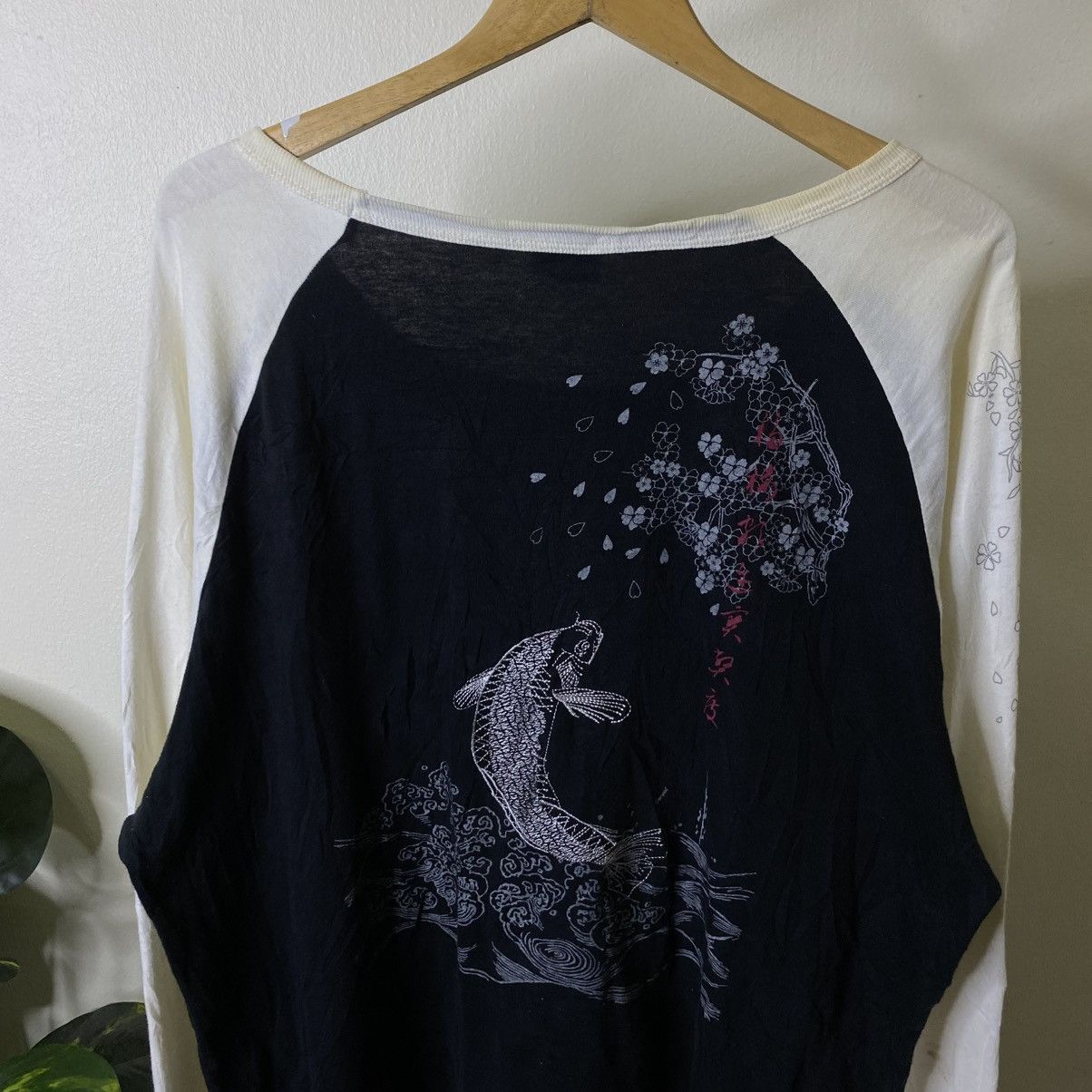 Japanese Brand CrossKeys Koi Fish Ed Hardy Karakuri Tamashii Style LS Tee Size US XXL / EU 58 / 5 - 2 Thumbnail