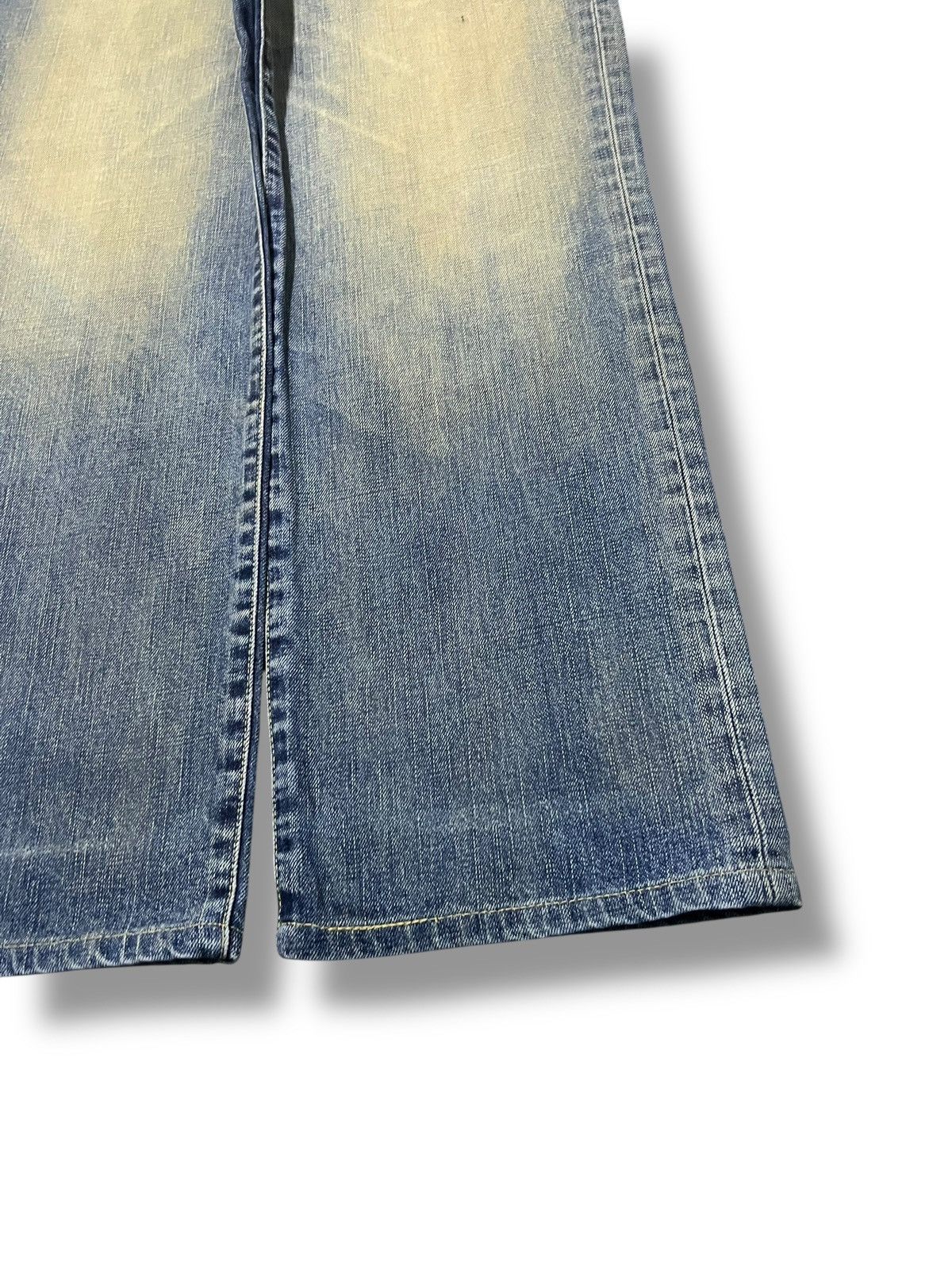 Uniqlo Loose Uniqlo S-002 Vintage Japan - Faded Mud Wash Jeans Size US 35 - 7 Thumbnail