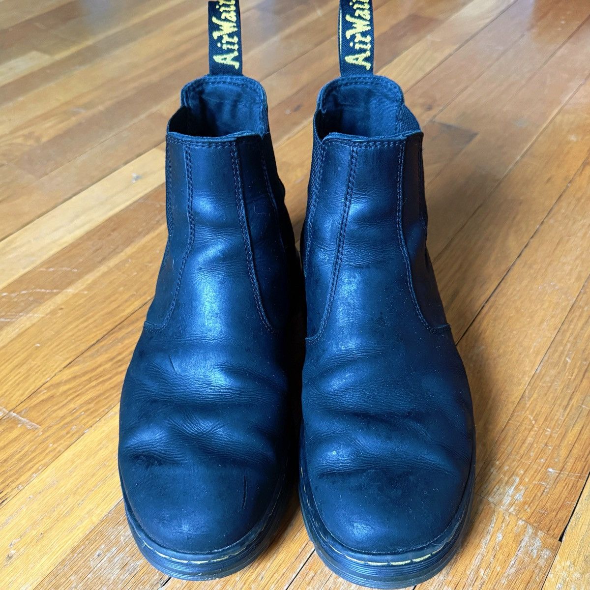 Dr. Martens Dr. Martens Embury Chelsea Boots Size US 9 / EU 42 - 2 Thumbnail