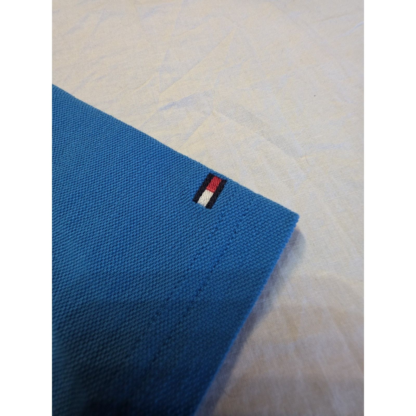 Tommy Hilfiger Tommy Hilfiger Men's Size 2XL Color Block 3 Button Golf Size US XXL / EU 58 / 5 - 4 Thumbnail