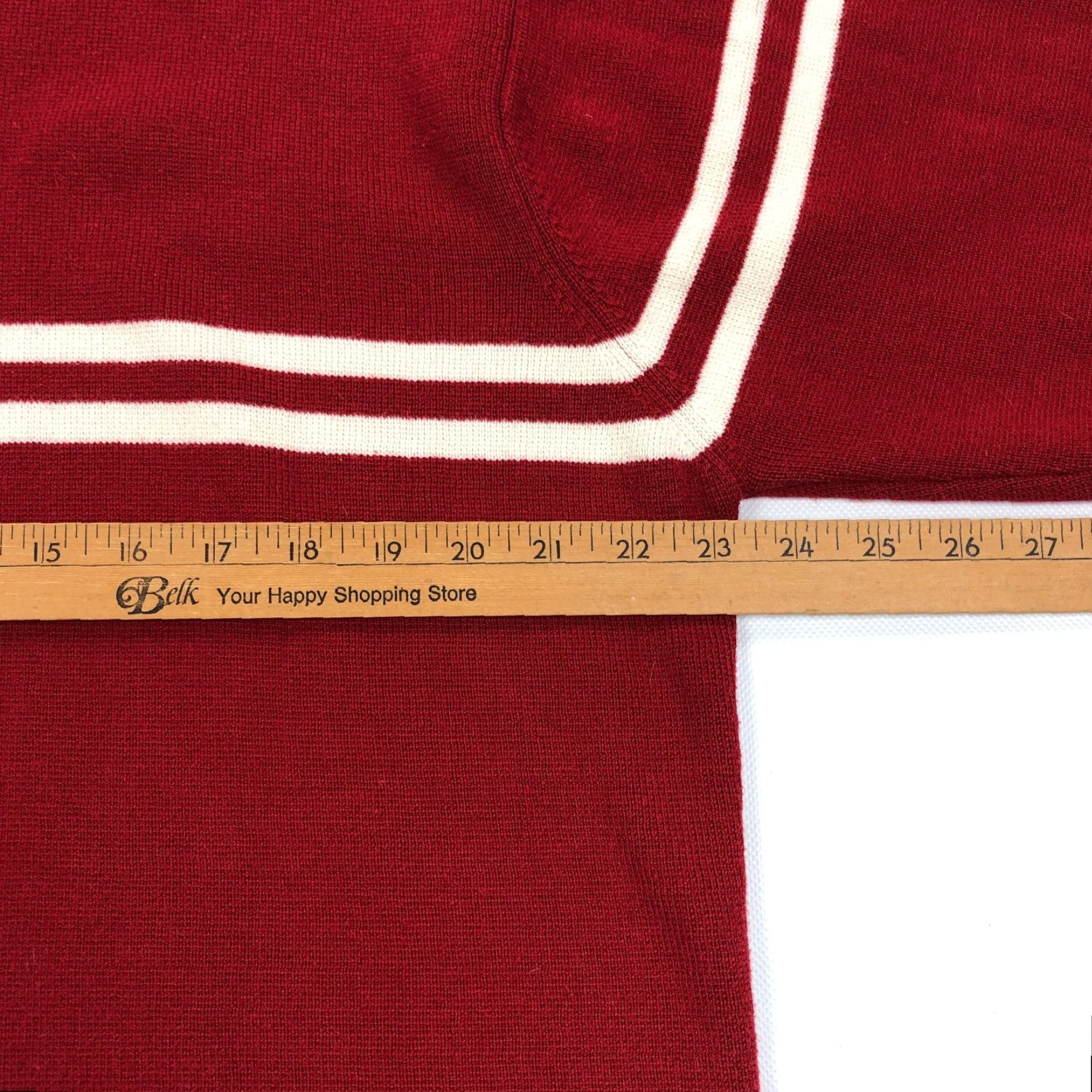 Quiksilver VINTAGE Quiksilver Sweater L Red Knit 90s Surf Skate Pullover Mens Regular Long Sleeve V-Neck Chest Stripe Logo Size US L / EU 52-54 / 3 - 7 Thumbnail