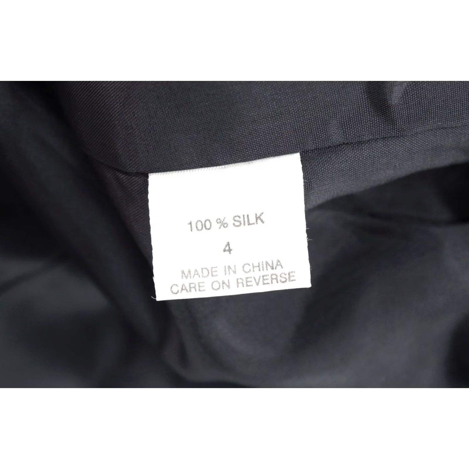 Vintage Tahari Silk Blazer Jacket Womens Size 4 Luxury Fitted Snap Closure Lined Office Blazer, Tahari, Silk, Black, Classic, Regular, 4, Womens Size S / US 4 / IT 40 - 7 Thumbnail