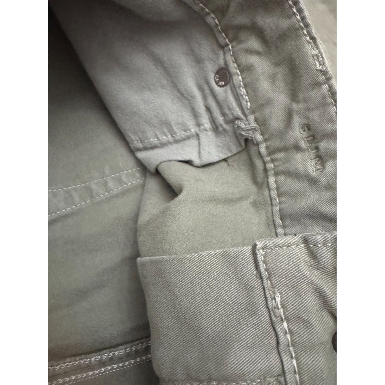 American Eagle Outfitters American Eagle Outfitters men's slim chino pants 40 X 32 ext Size US 40 / EU 56 - 5 Thumbnail